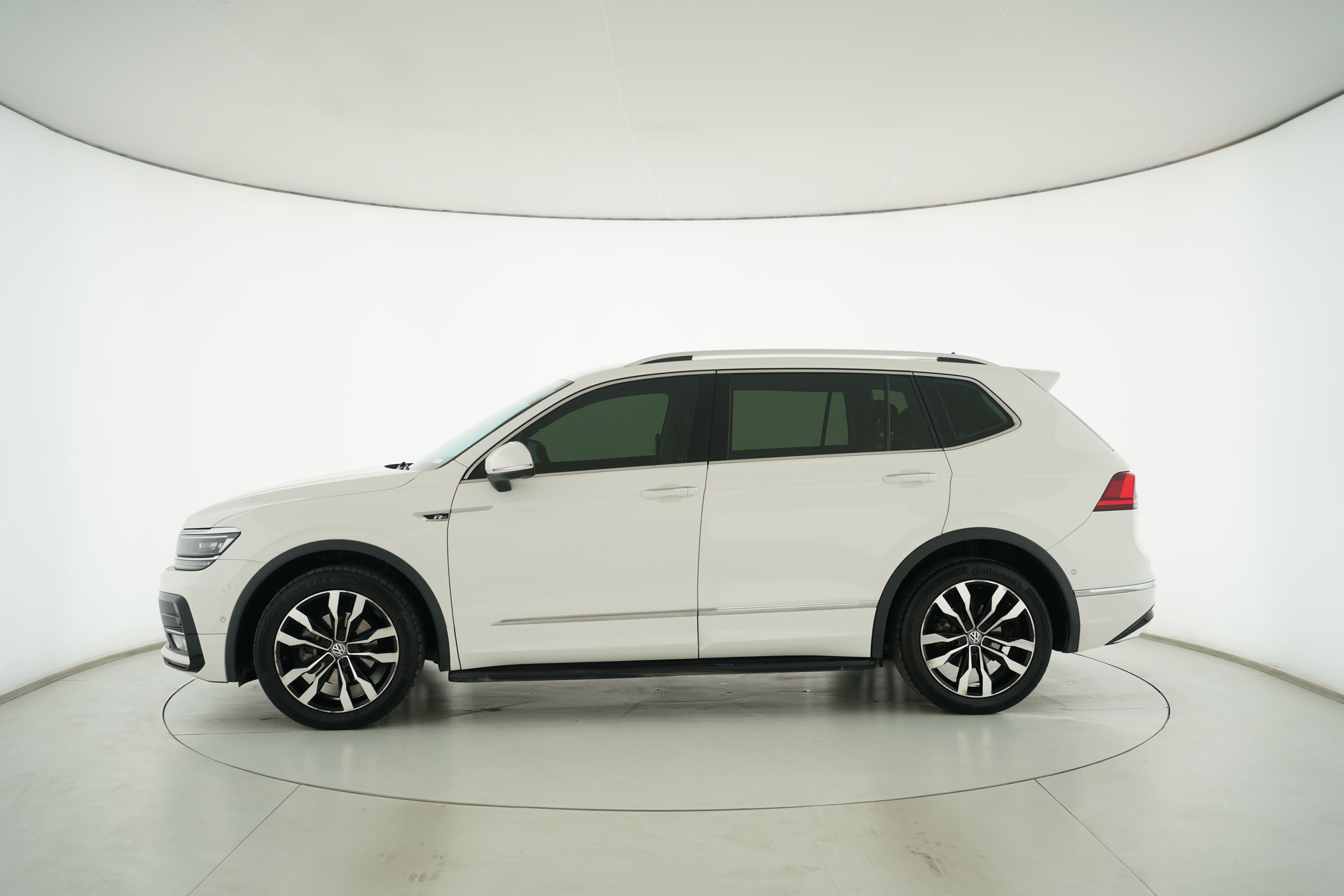 Volkswagen Tiguan L 2019 — фото 7
