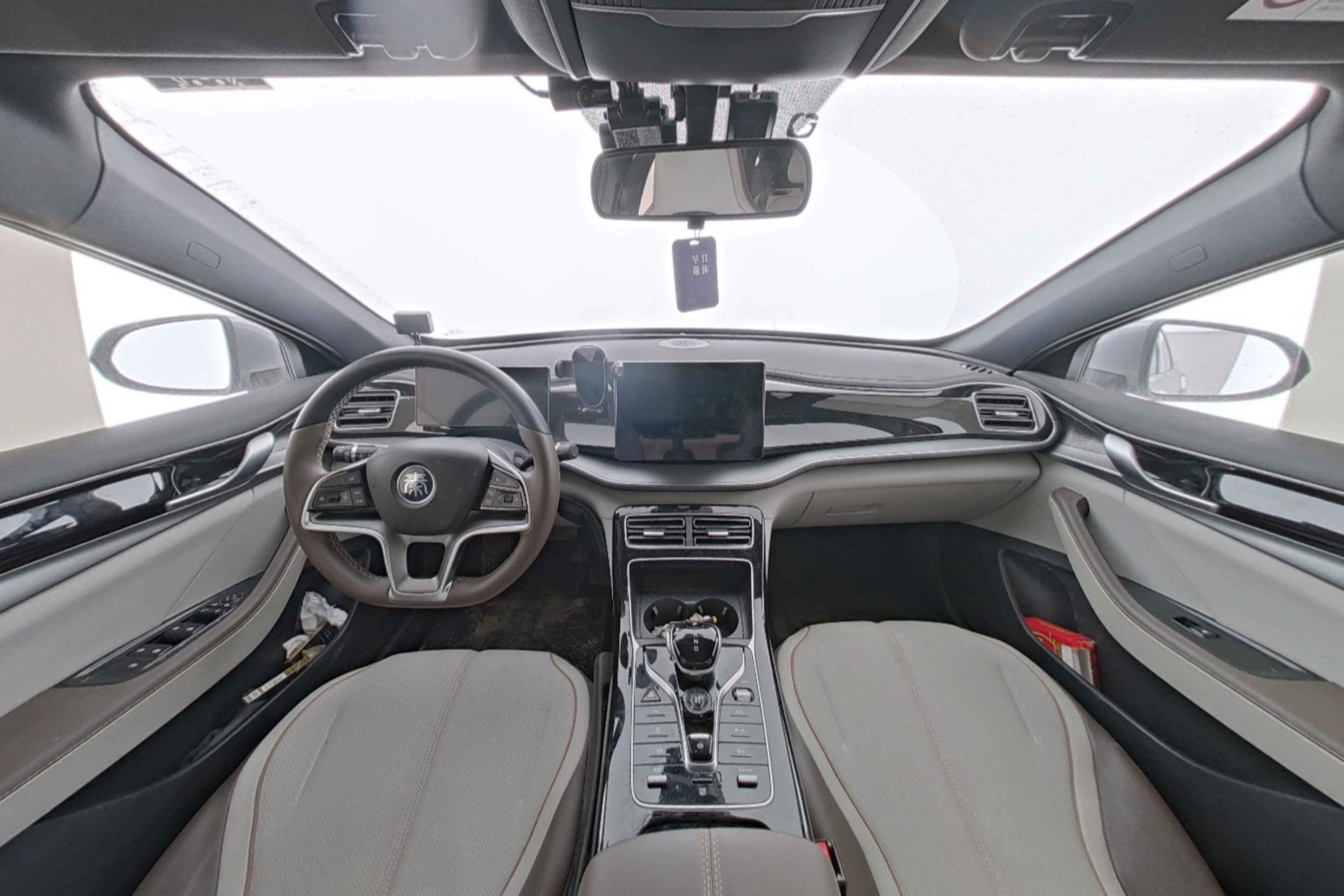 BYD QIN PLUS Hybrid 2025 — фото 9