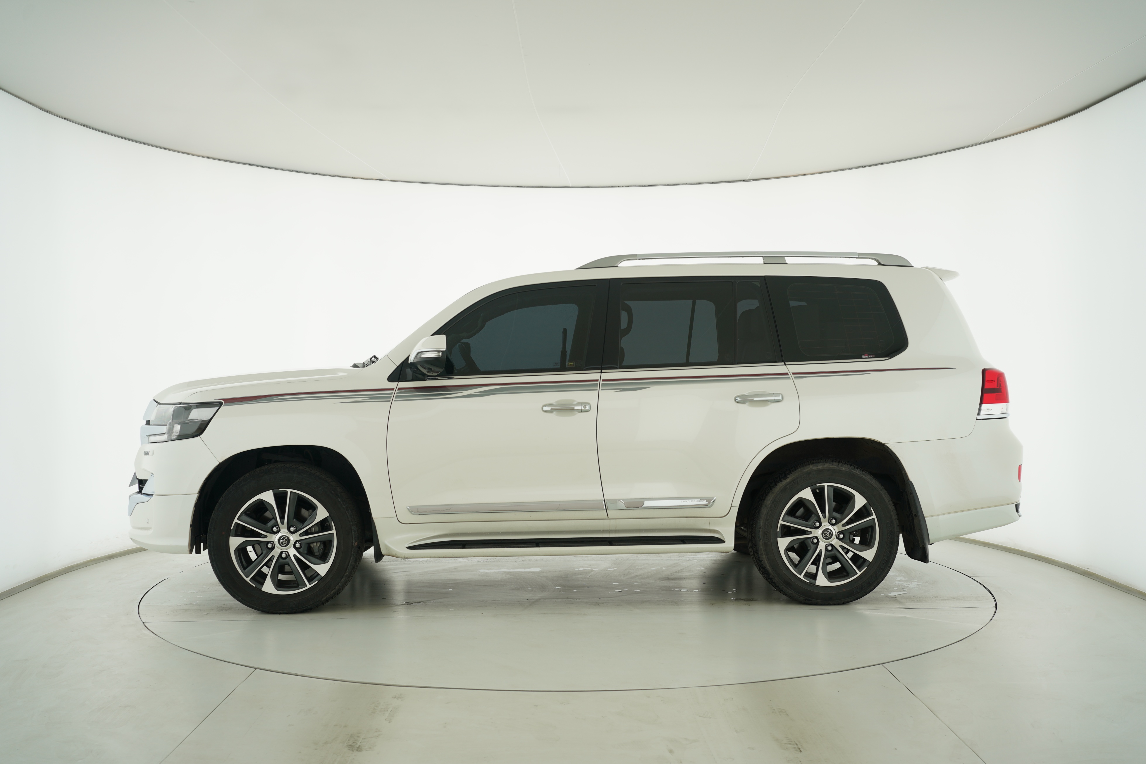 Toyota Land Cruiser (Imported) 2016 — фото 7