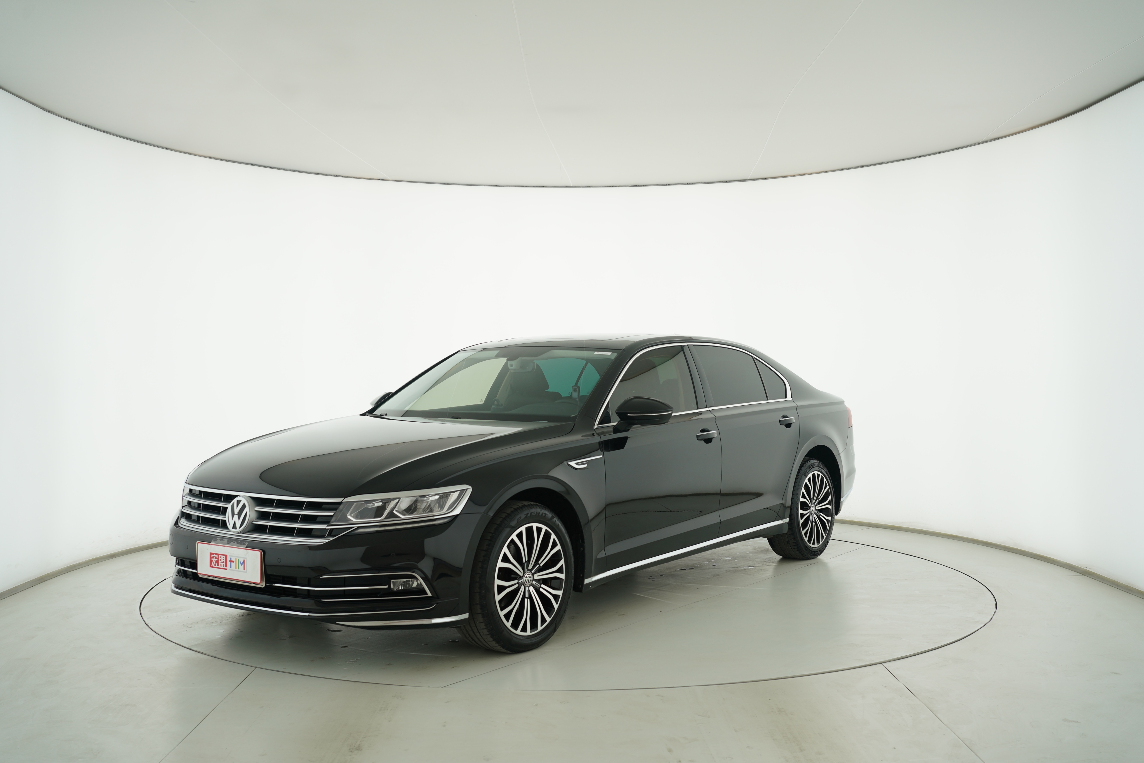 Volkswagen Phideon 2018 — фото 1