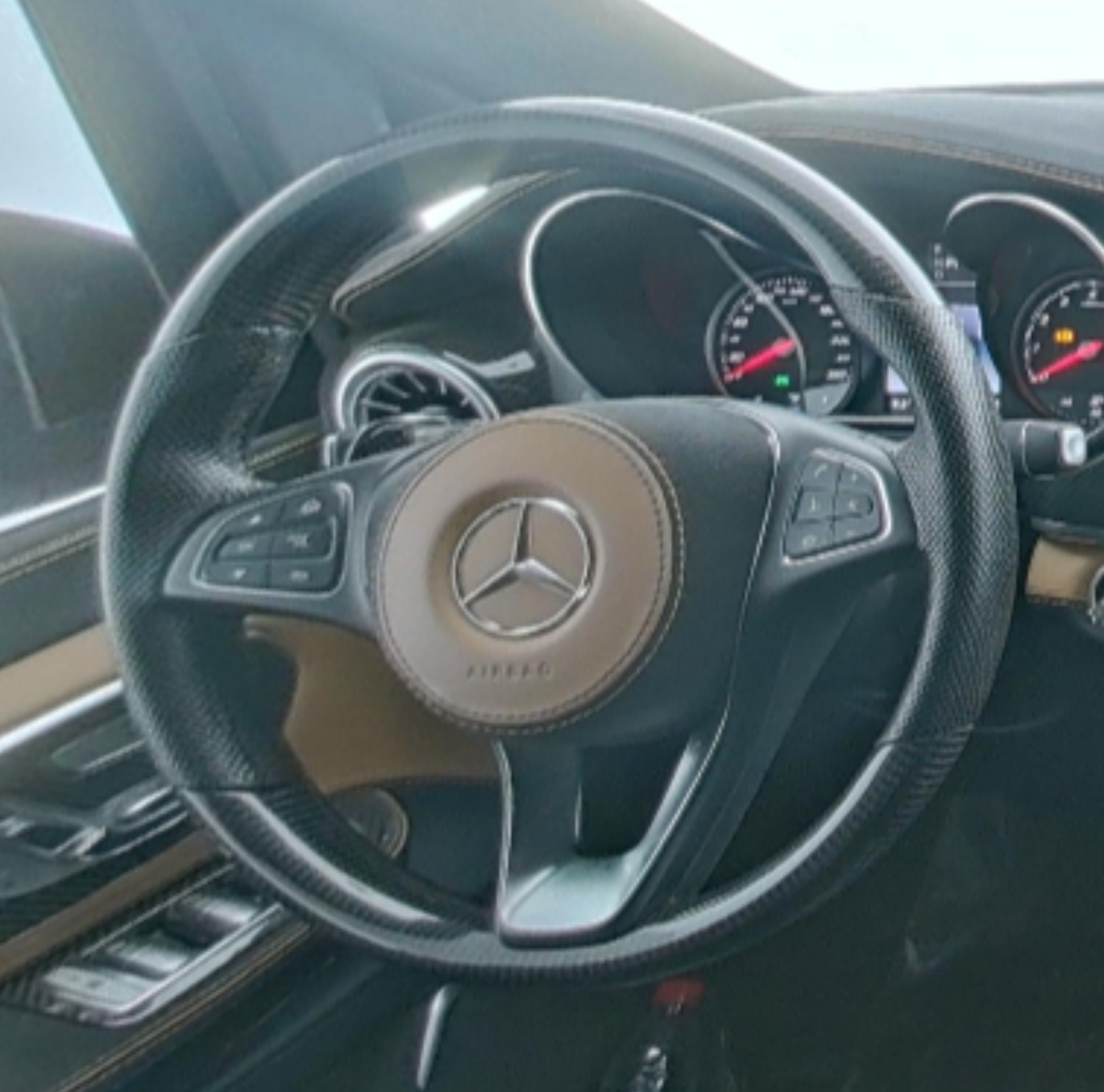 Mercedes Benz V-Class 2018 — фото 10