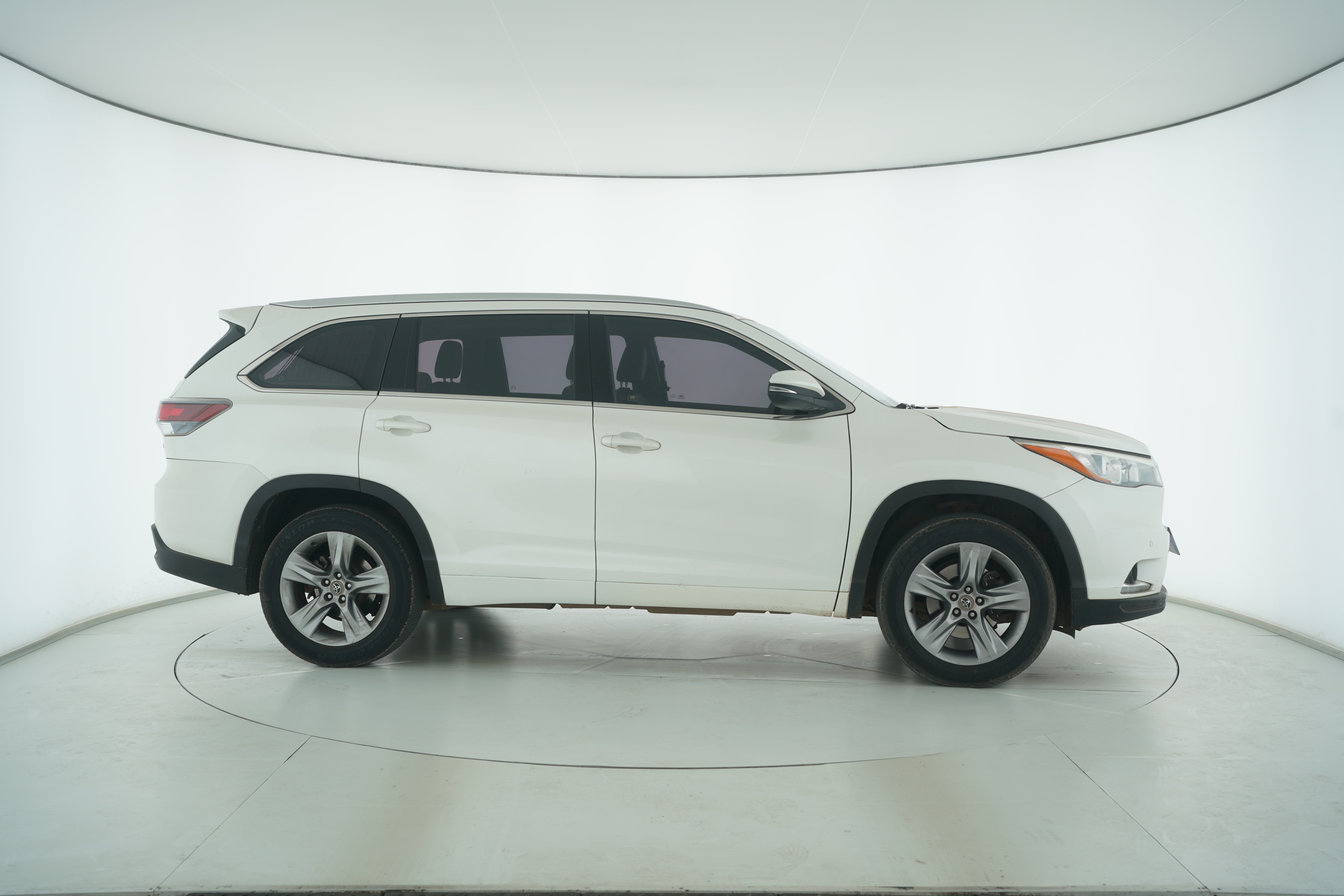 Toyota Highlander 2015 — фото 8