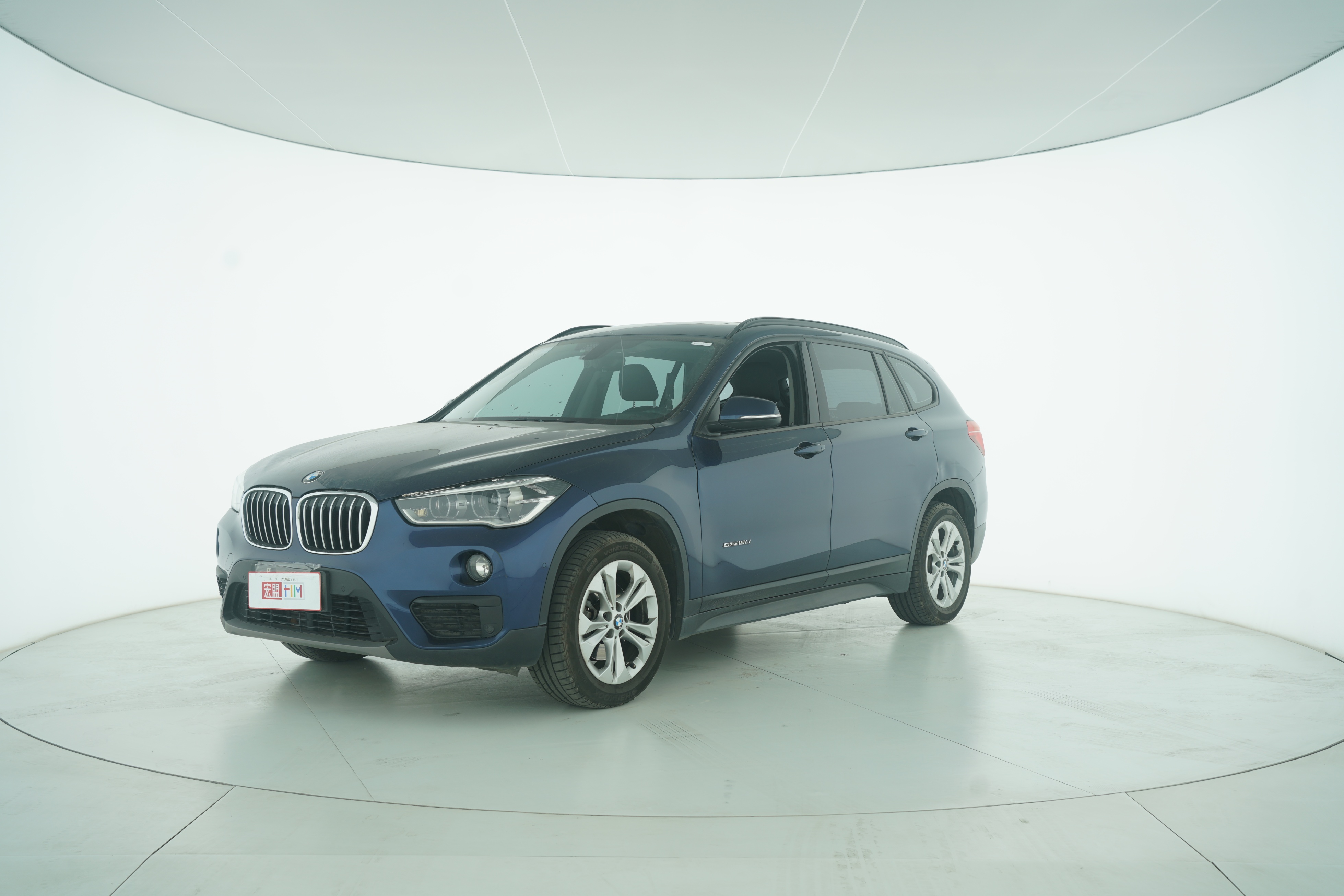 BMW X1 2016 — фото 1