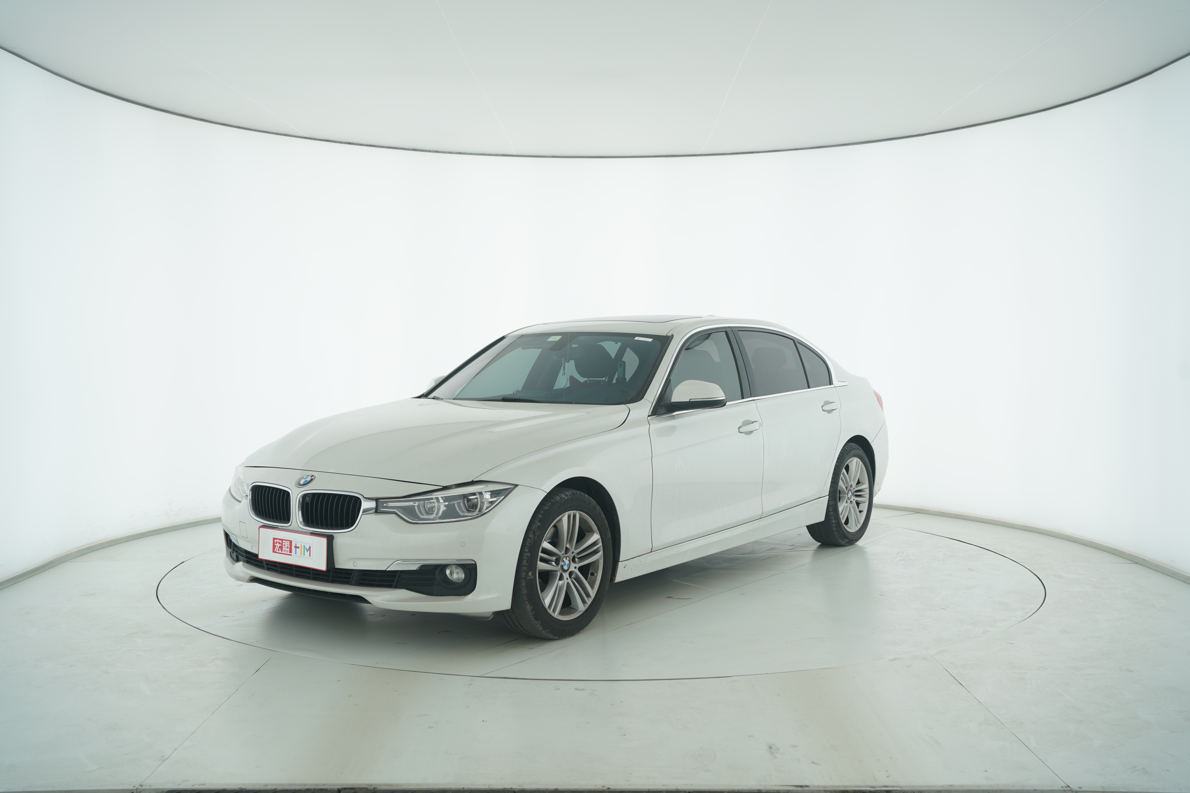 BMW 3 Series 2016 — фото 1