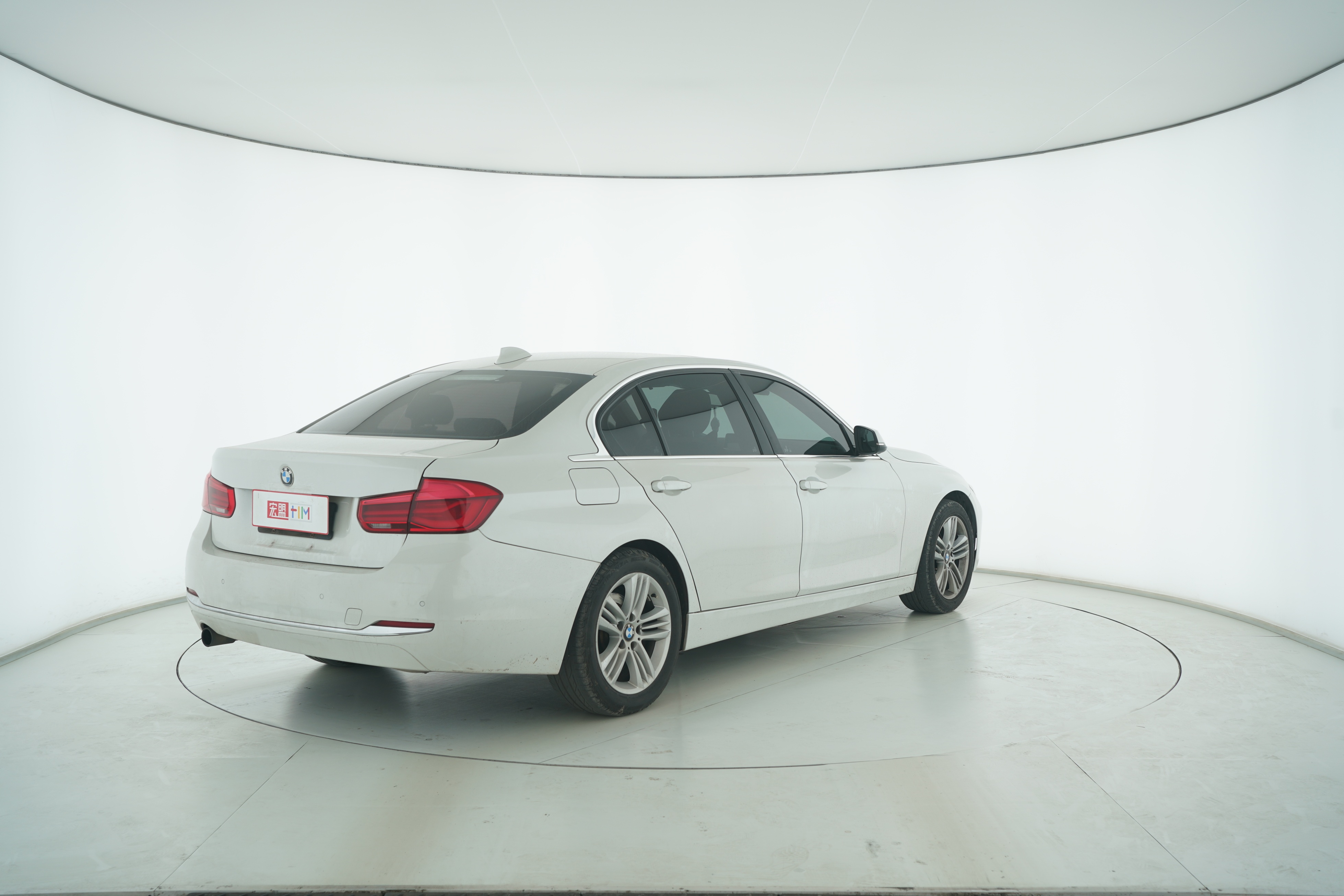 BMW 3 Series 2016 — фото 4