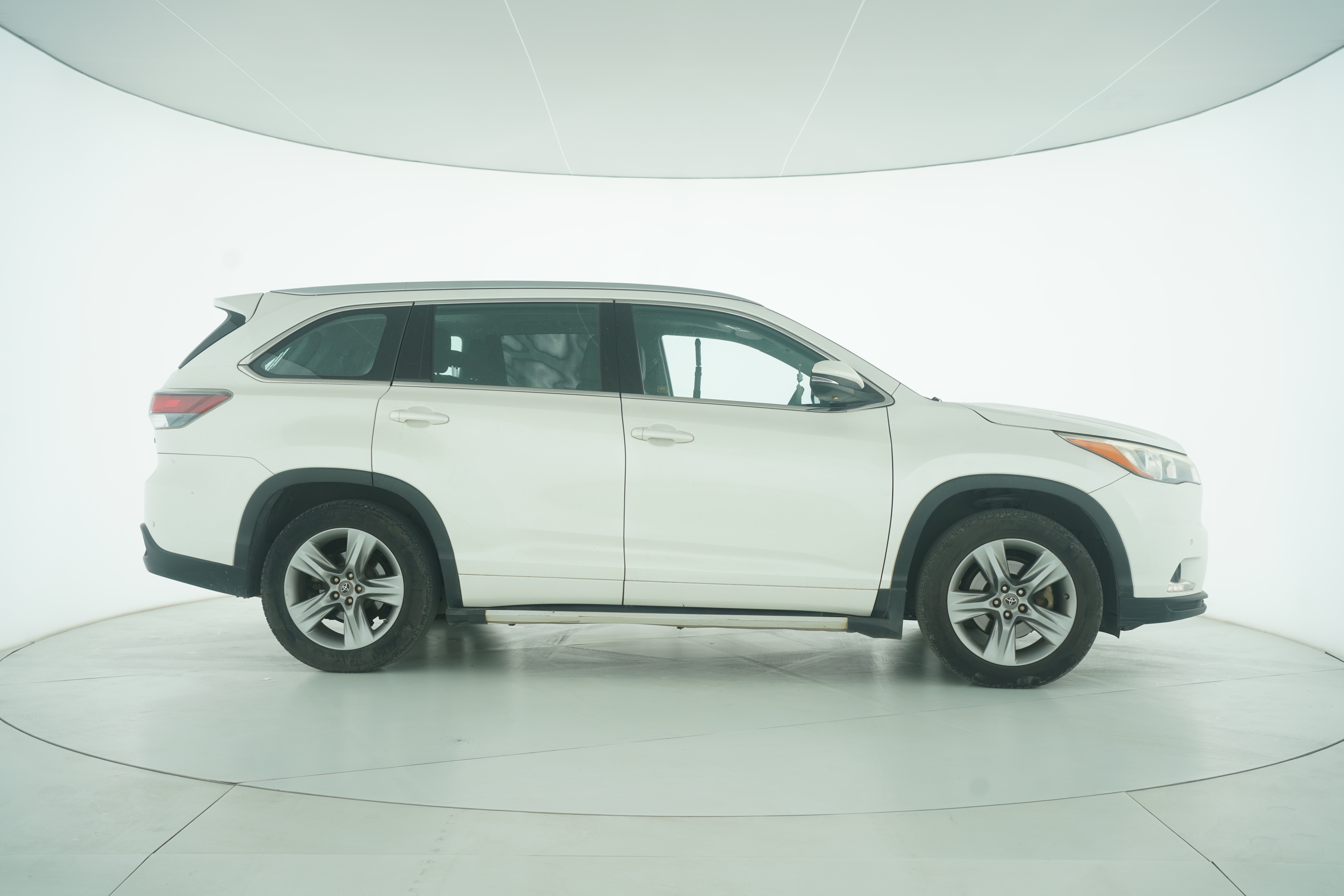 Toyota Highlander 2015 — фото 8