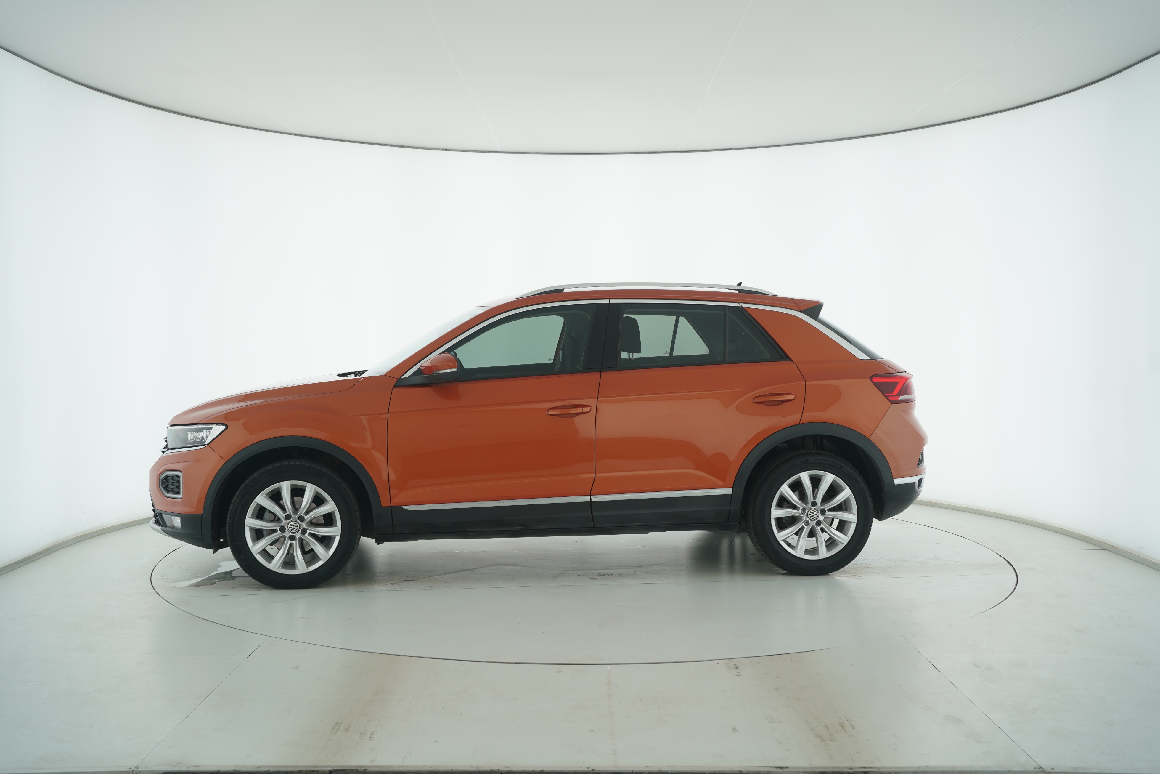 Volkswagen T-ROC 2018 — фото 7