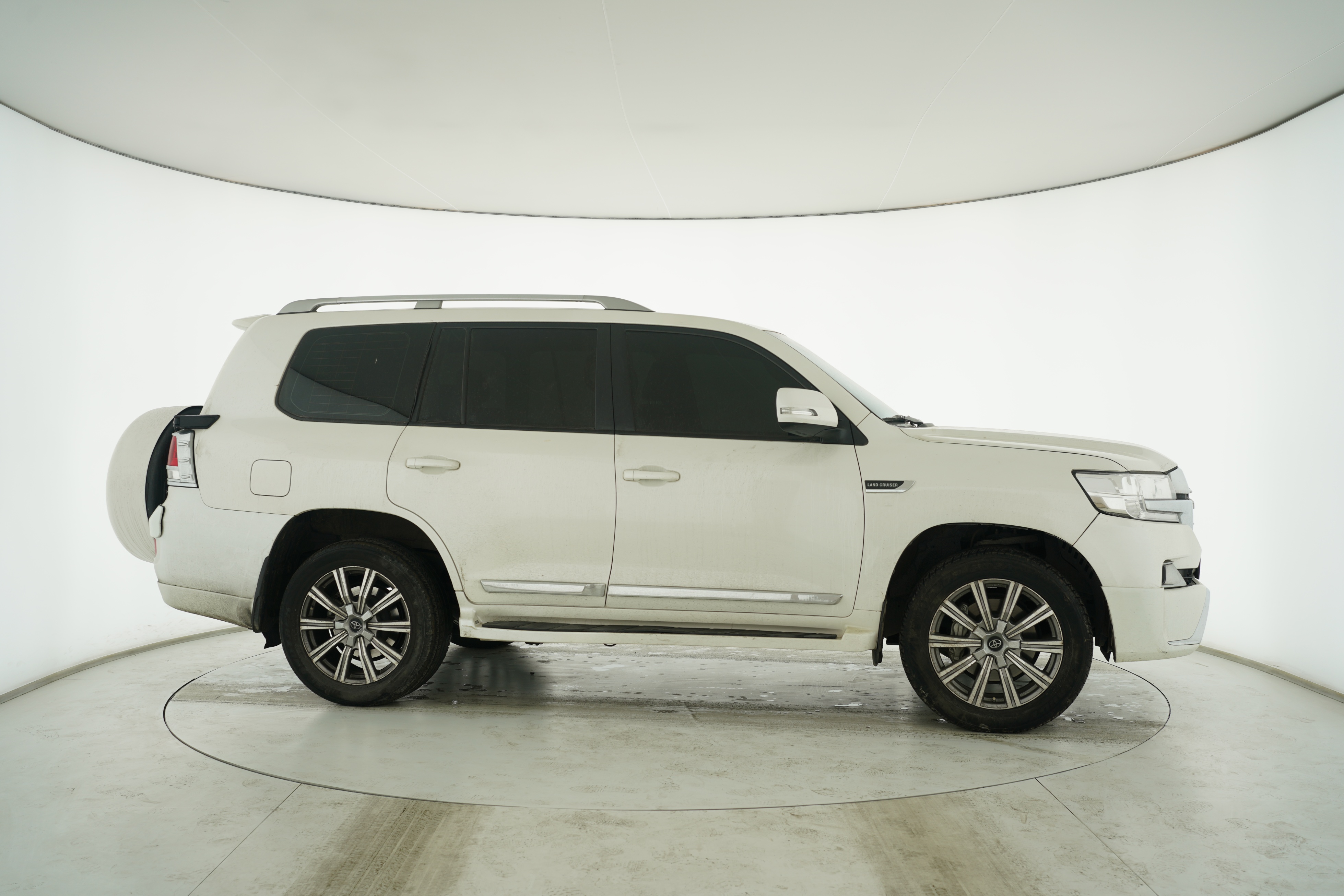 Toyota Land Cruiser (Imported) 2016 — фото 8