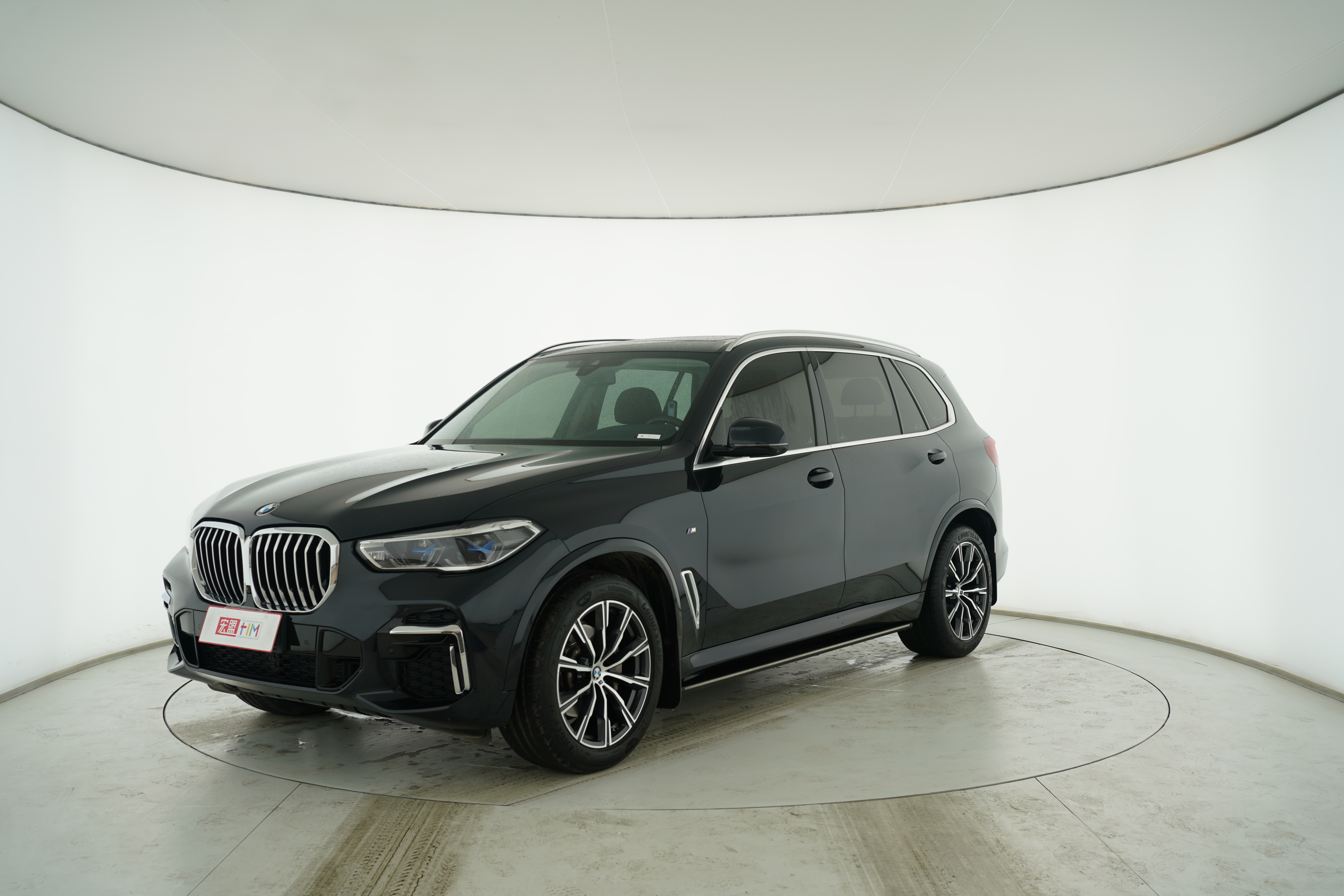 BMW X5 2022 — фото 1