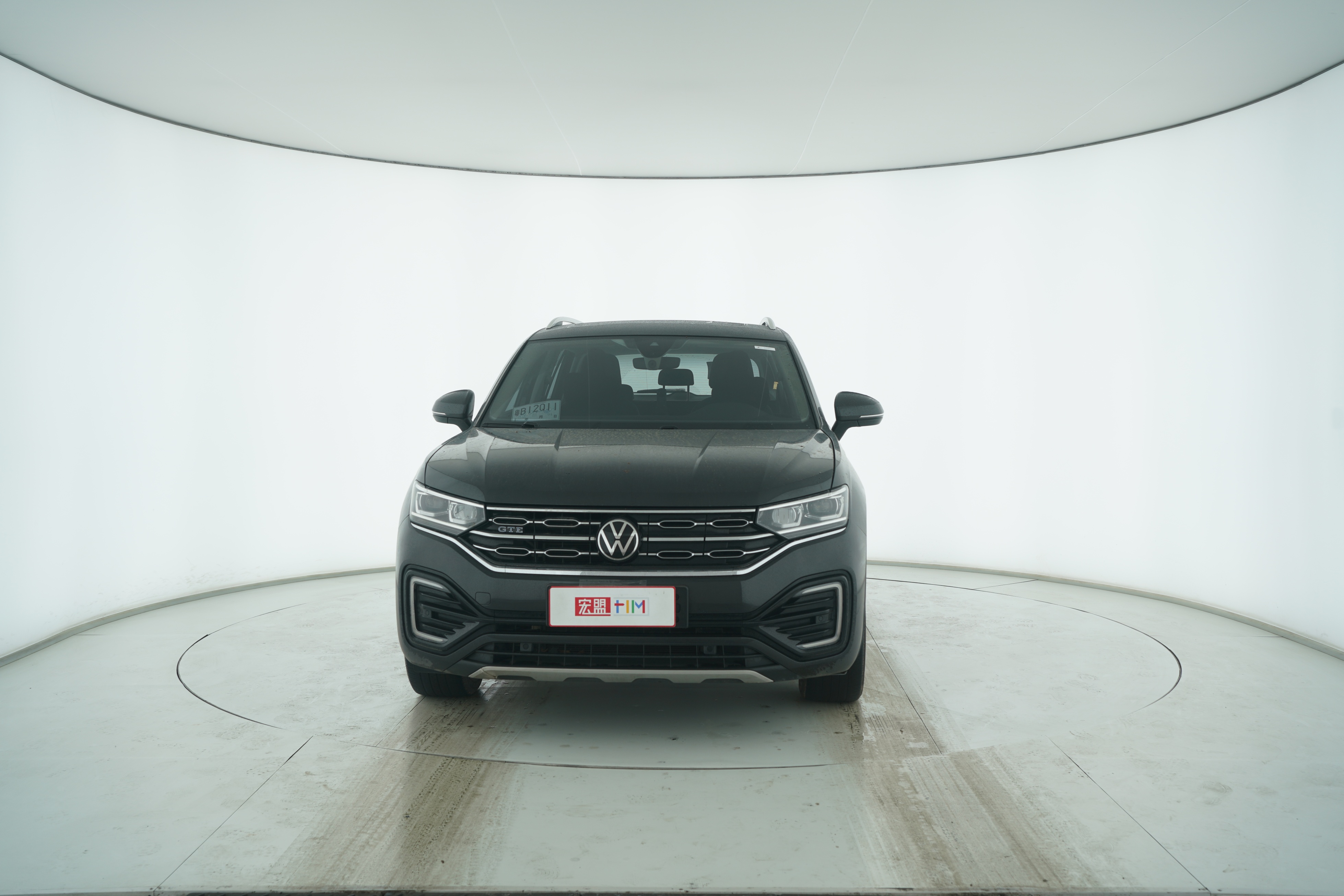 Volkswagen Tiguan GTE Plug-in Hybrid 2020 — фото 5