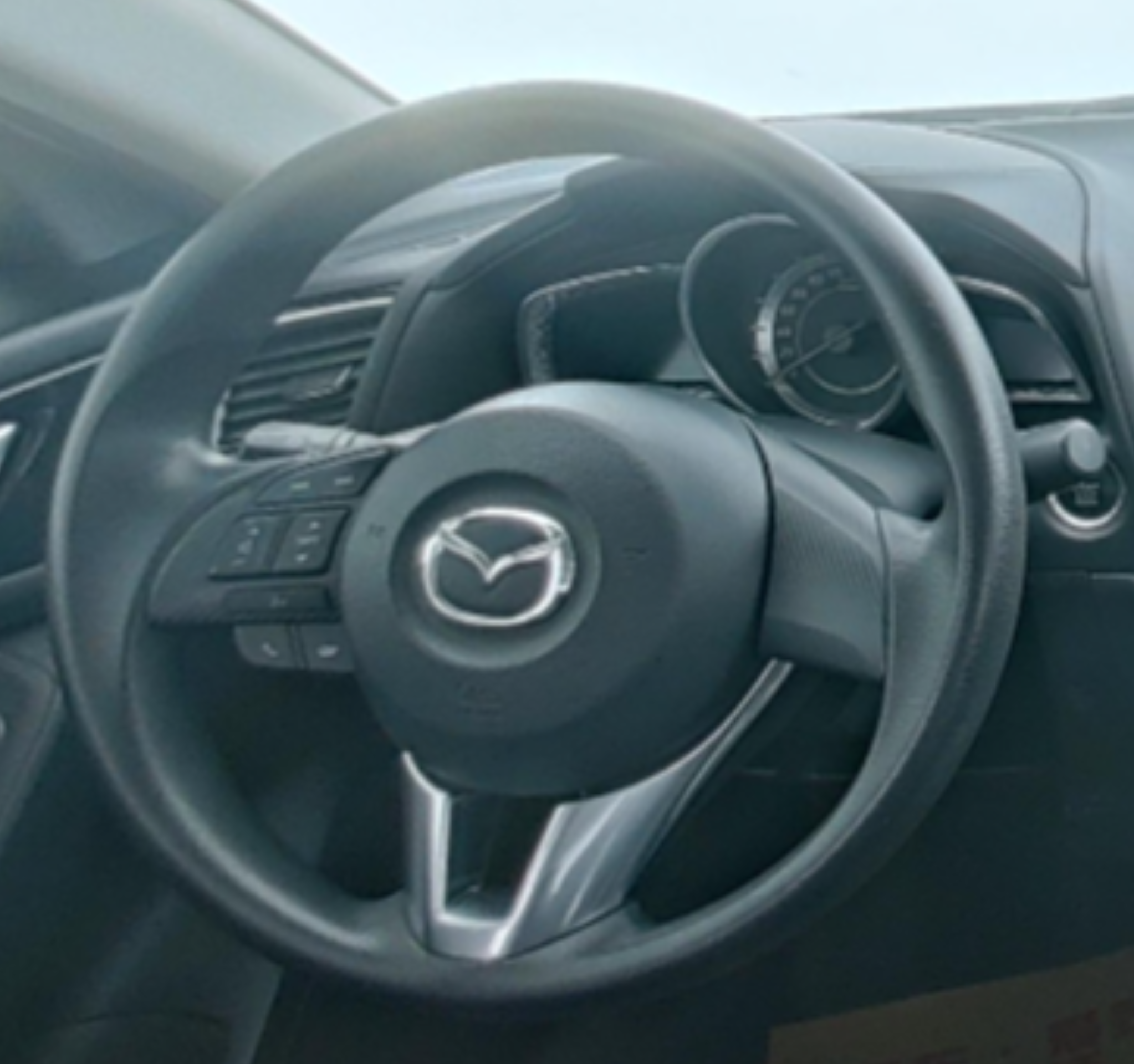 Mazda 3 Axela 2016 — фото 10