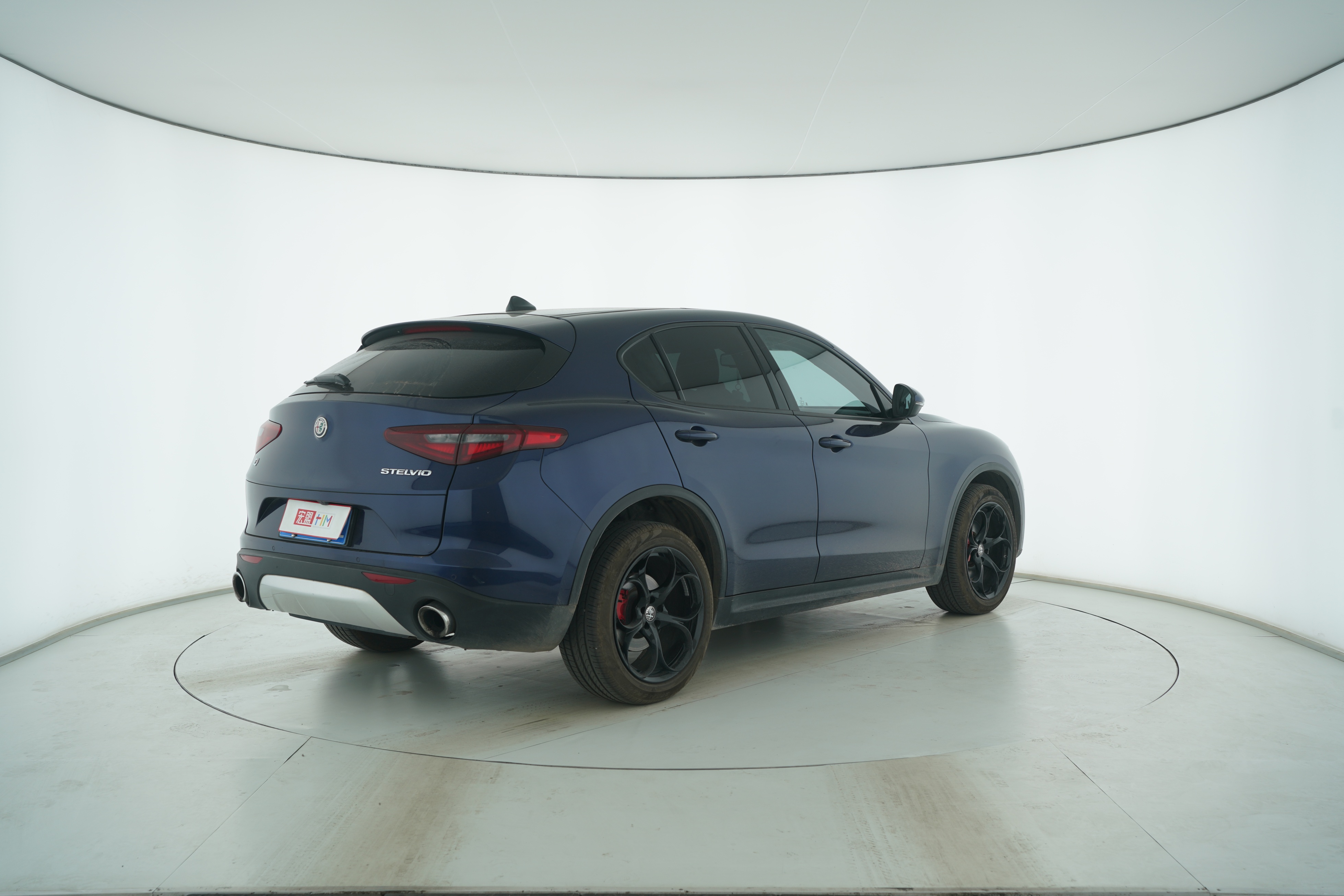 Alfa Romeo Stelvio Stanvio 2023 — фото 4
