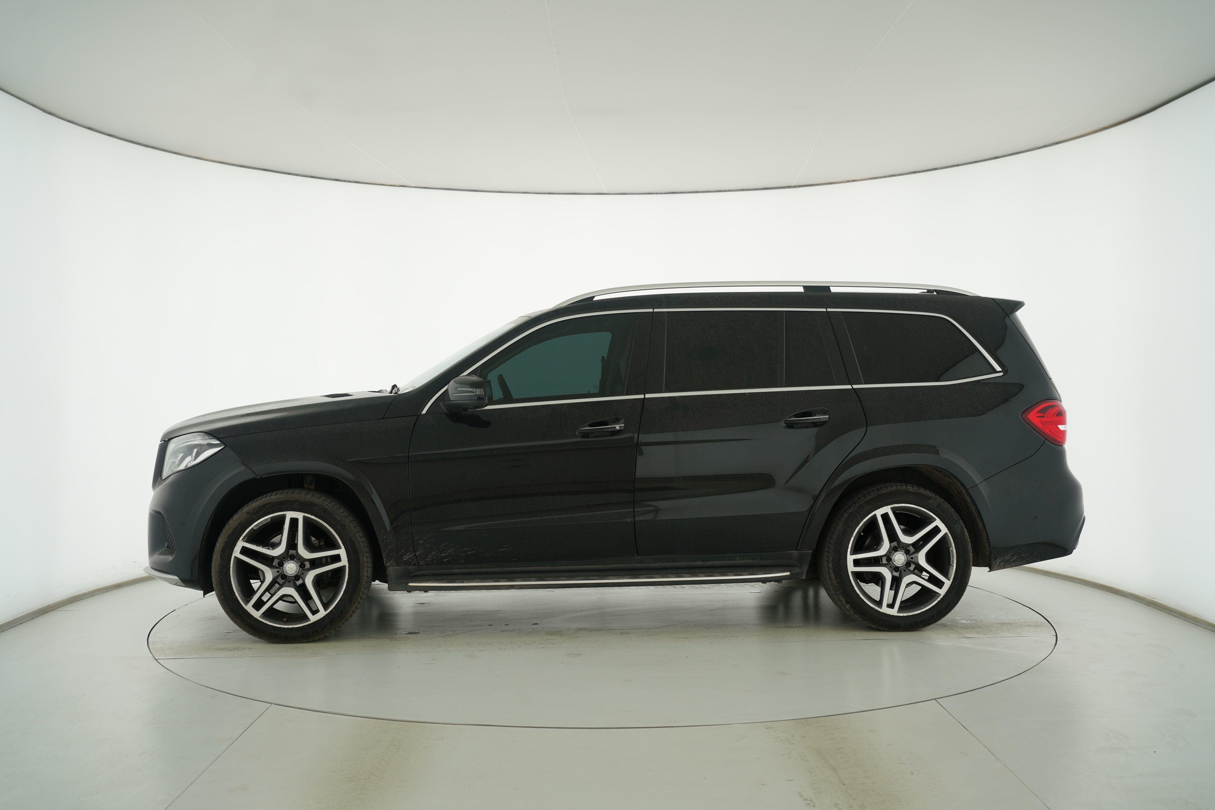 Mercedes Benz GLS 2016 — фото 7