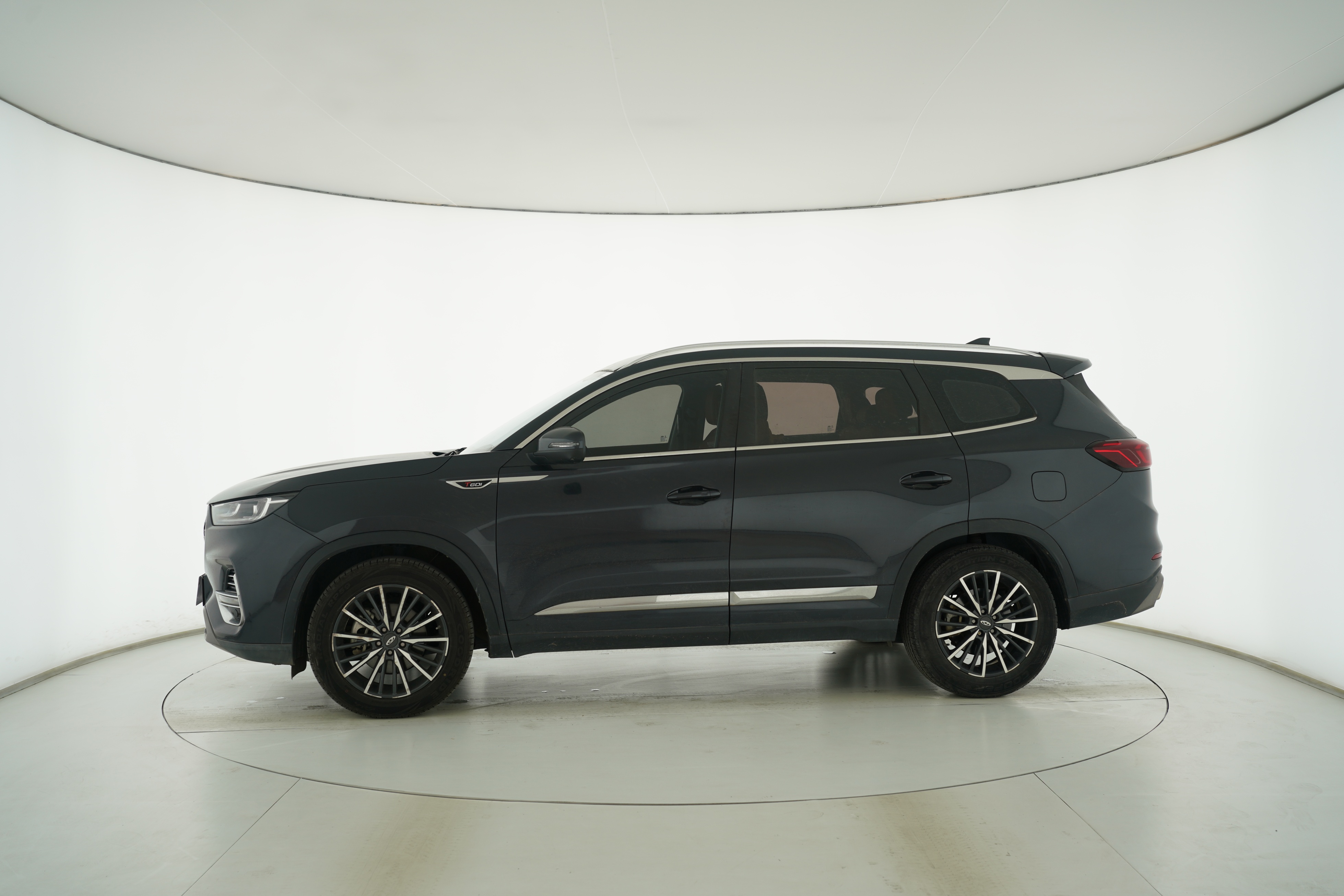 CHERY Tiggo 8 PLUS 2021 — фото 7