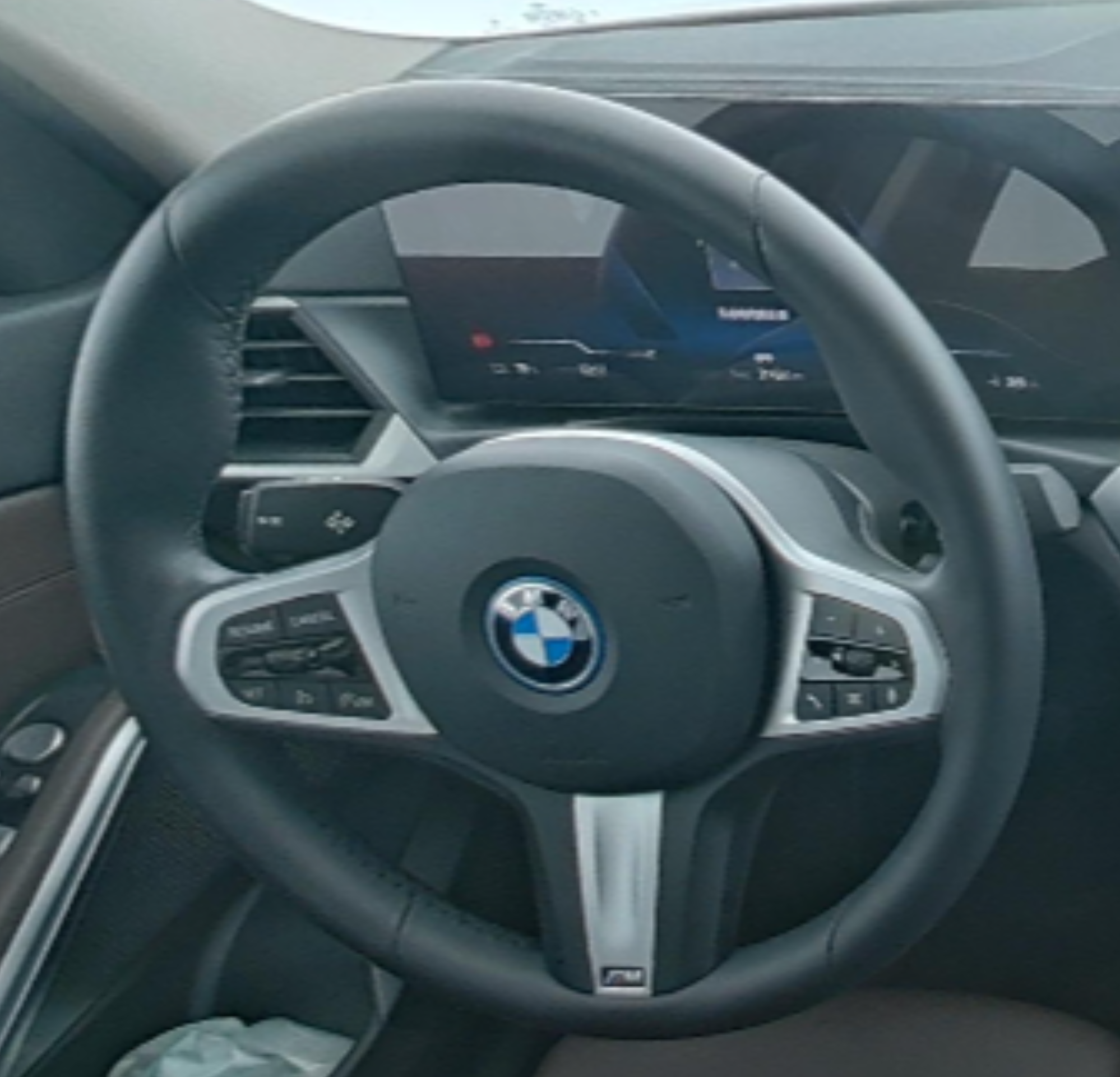 BMW i3 2024 — фото 10