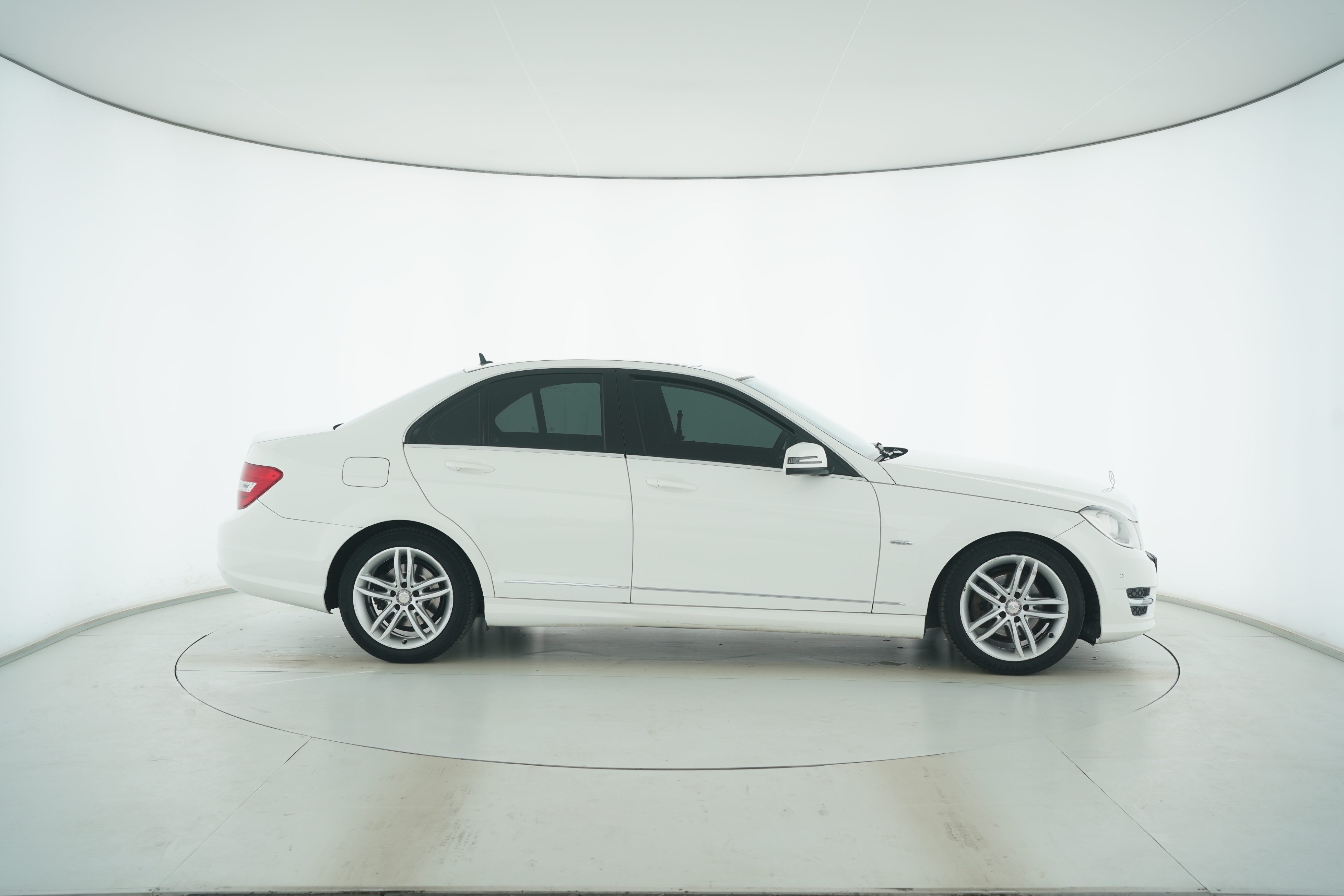 Mercedes Benz C-Class 2013 — фото 8