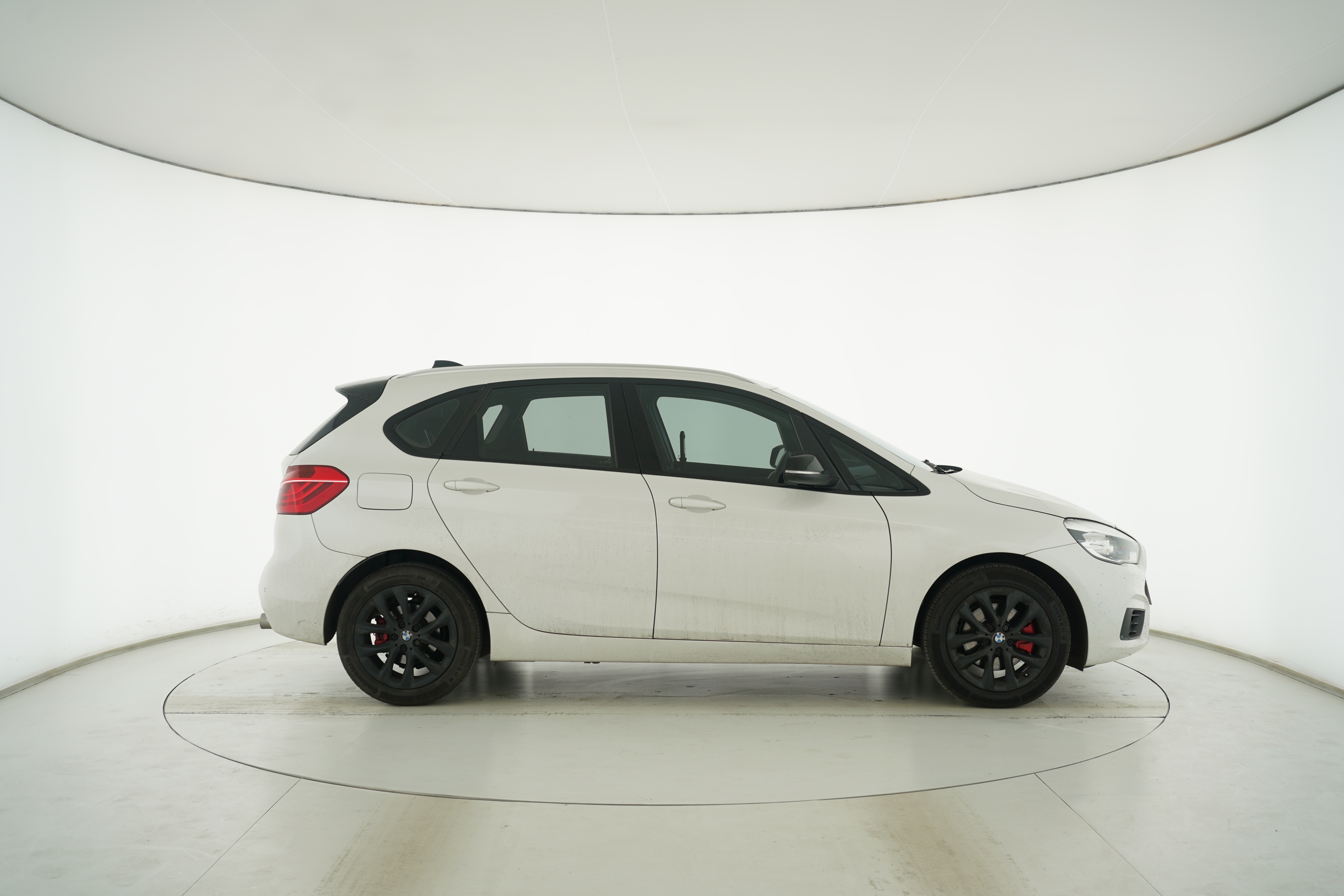 BMW 2 Series Tourer 2016 — фото 8