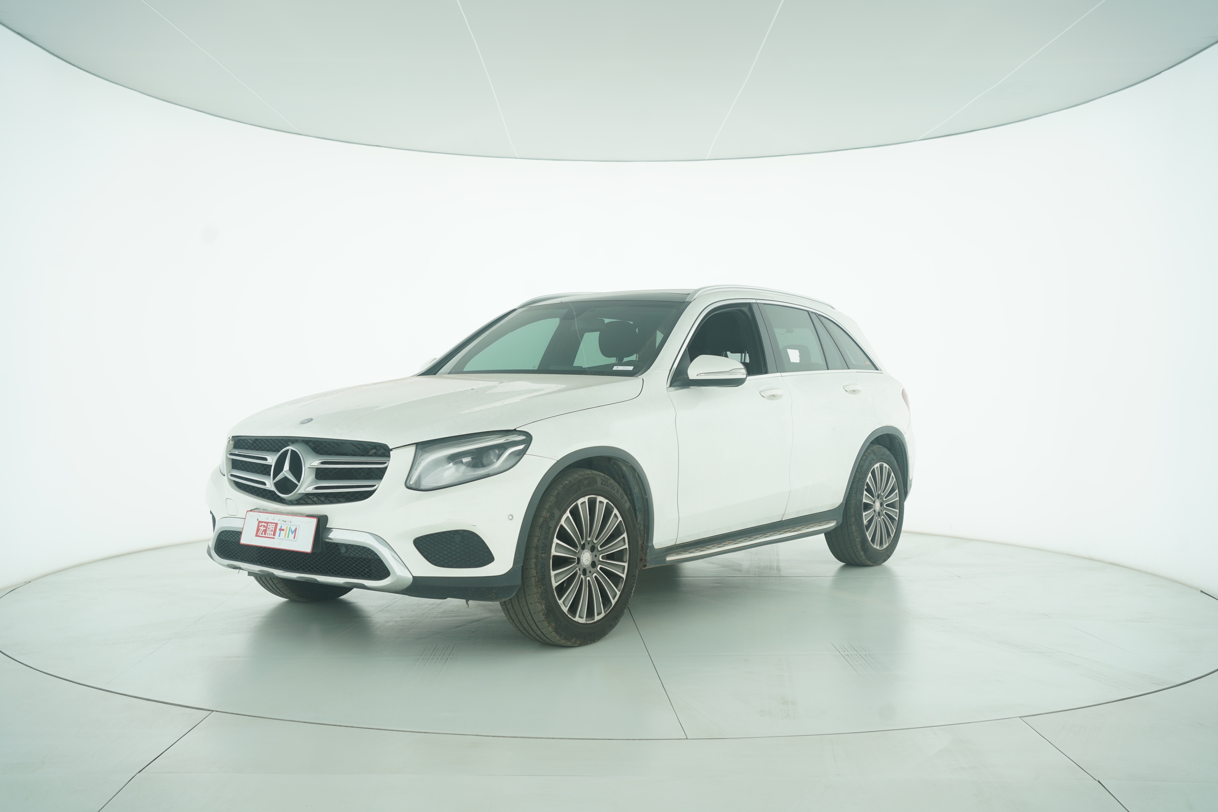 Mercedes Benz GLC 2016 — фото 1