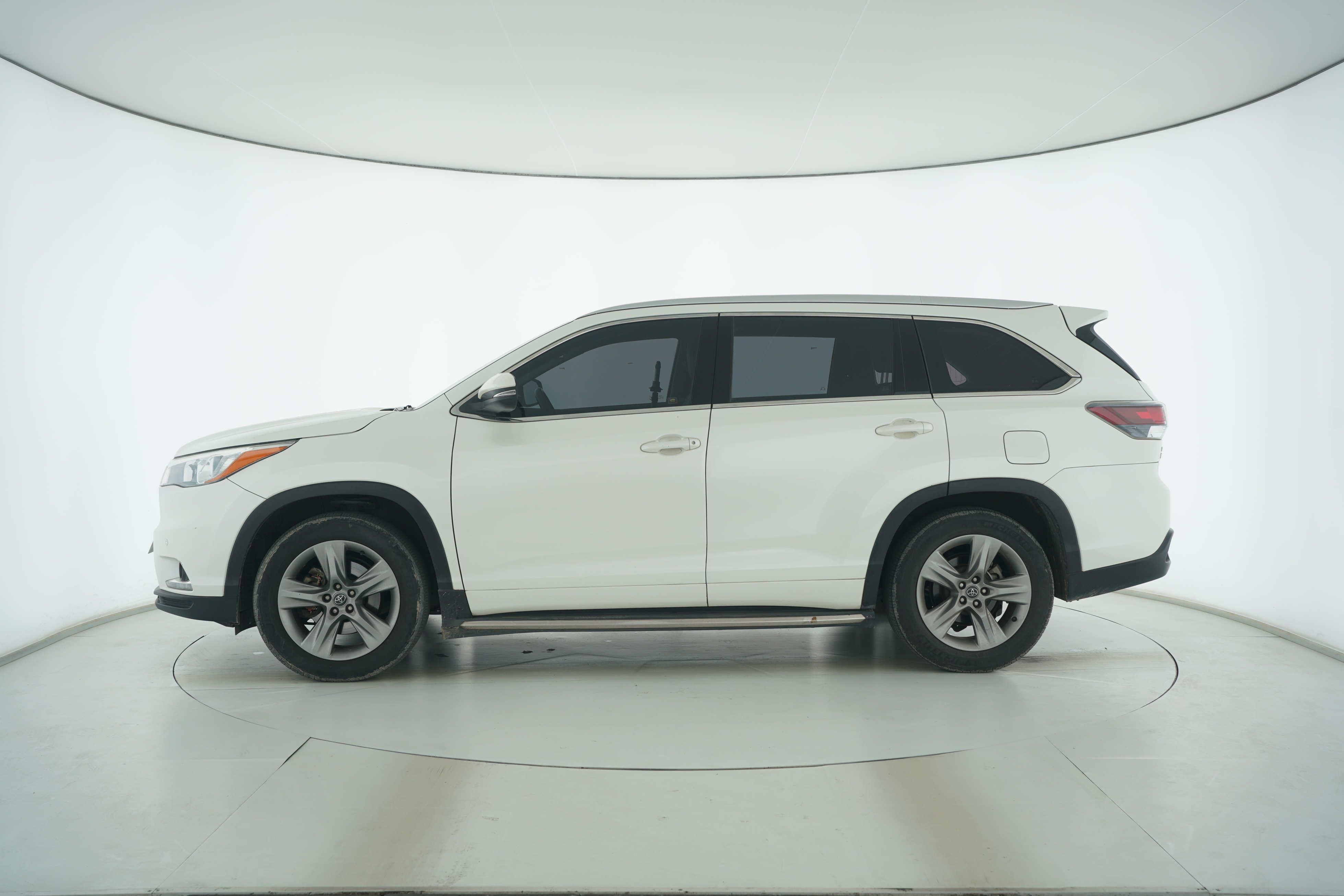 Toyota Highlander 2015 — фото 7