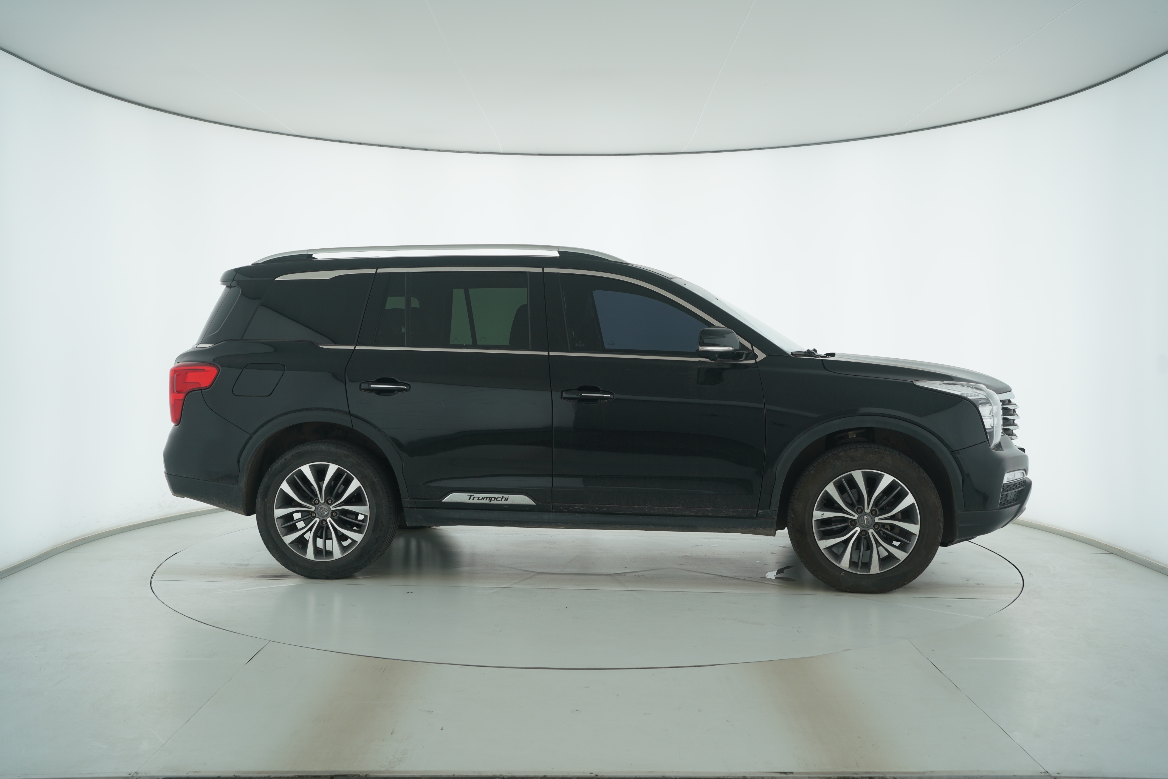 Gac Trumpchi Trumpchi GS8 2017 — фото 8