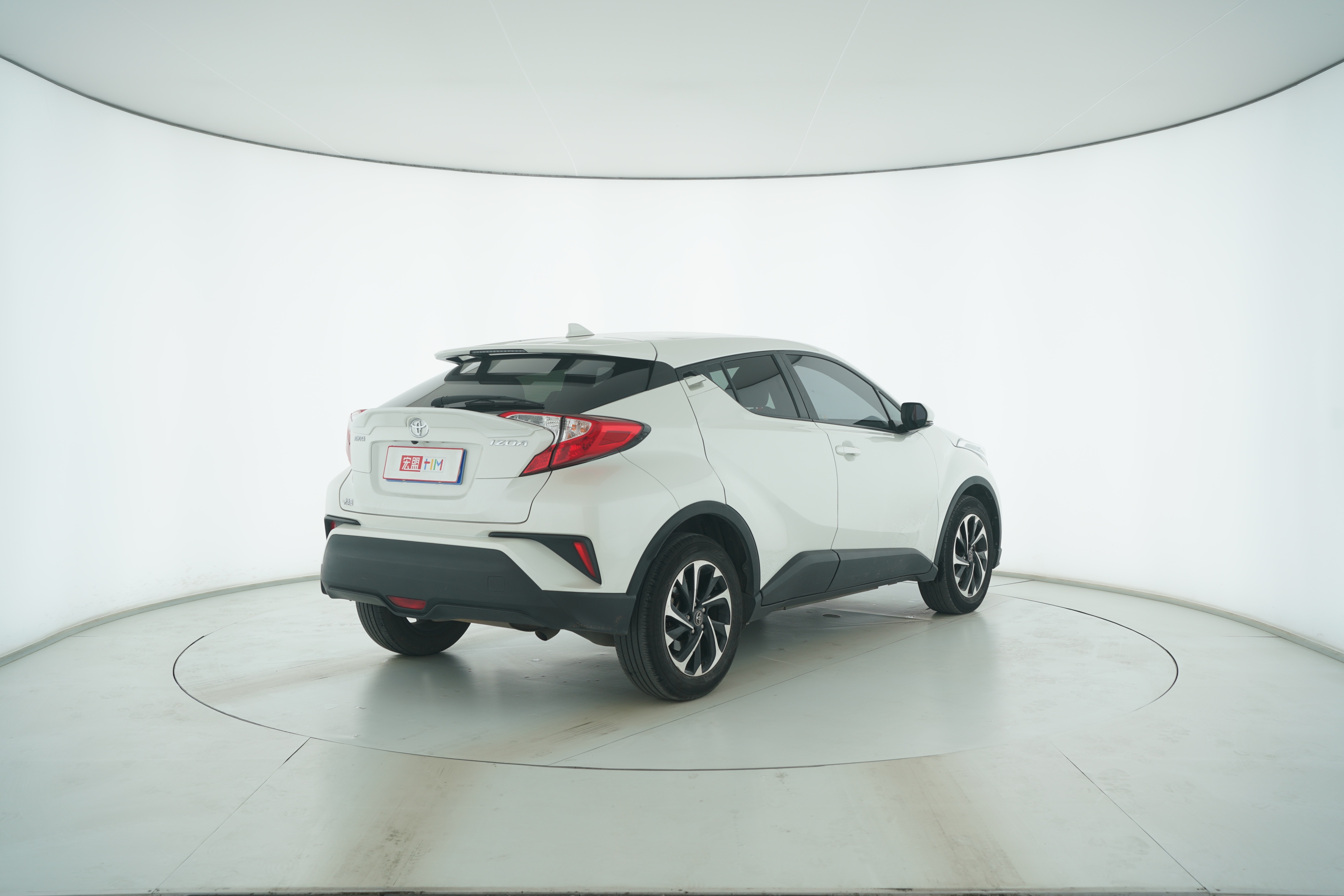 Toyota Yize 2018 — фото 4