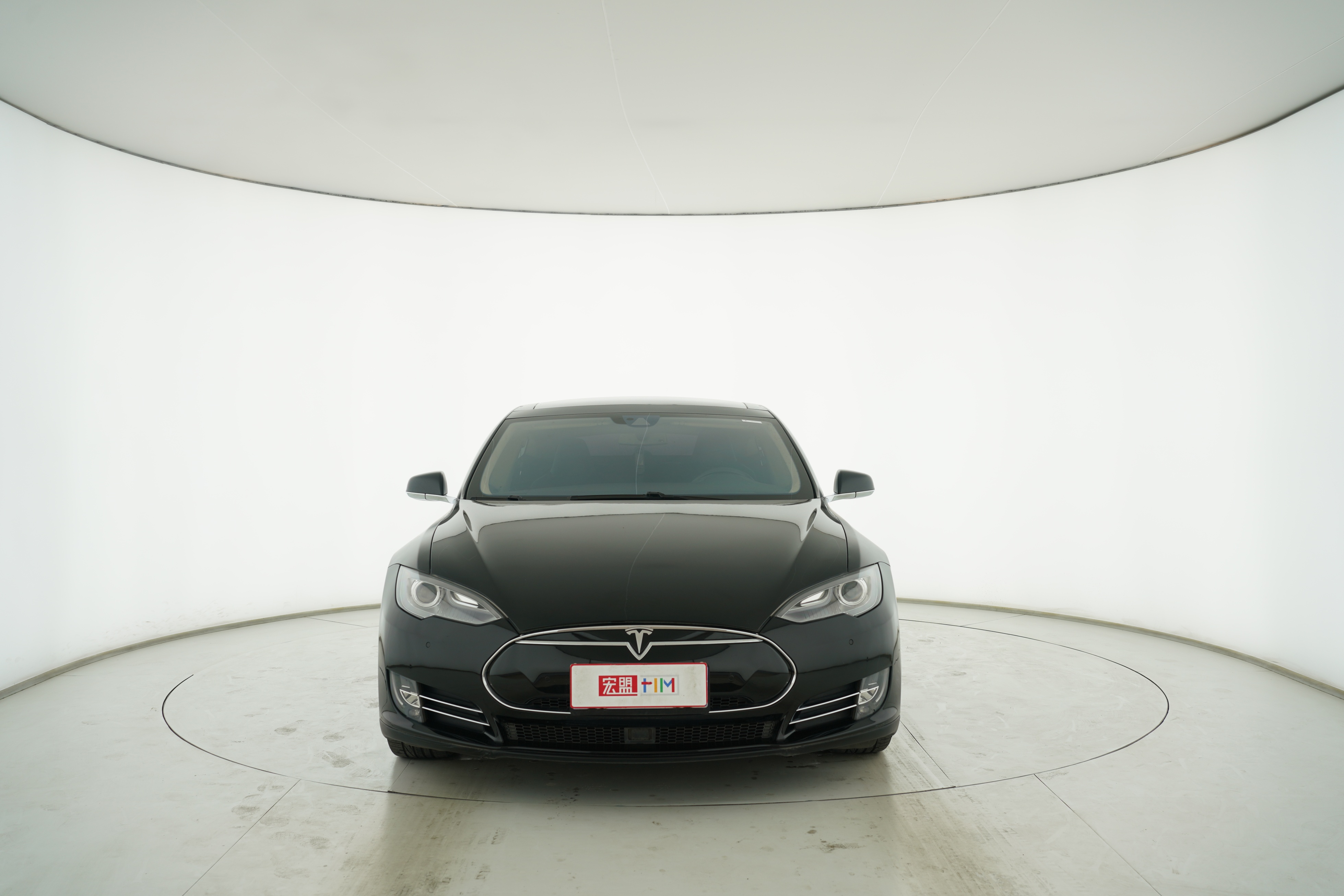 Tesla Model S 2014 — фото 5