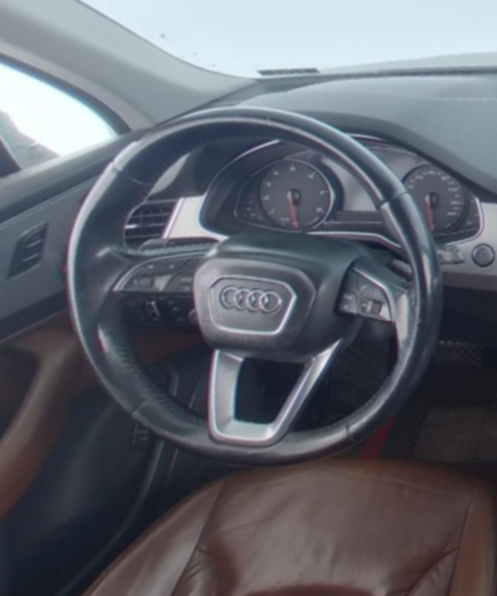 Audi Q7 2016 — фото 10