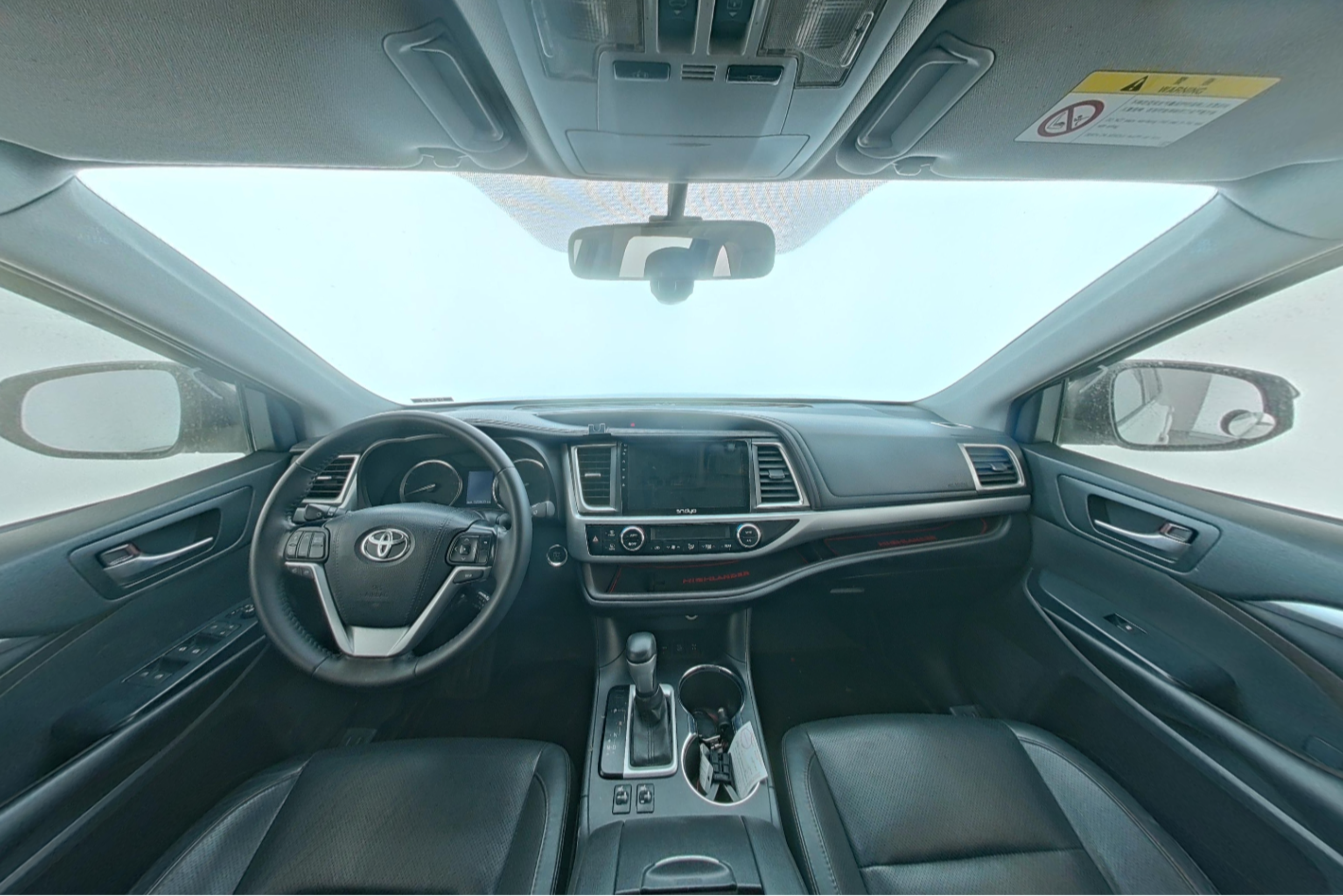 Toyota Highlander 2015 — фото 9