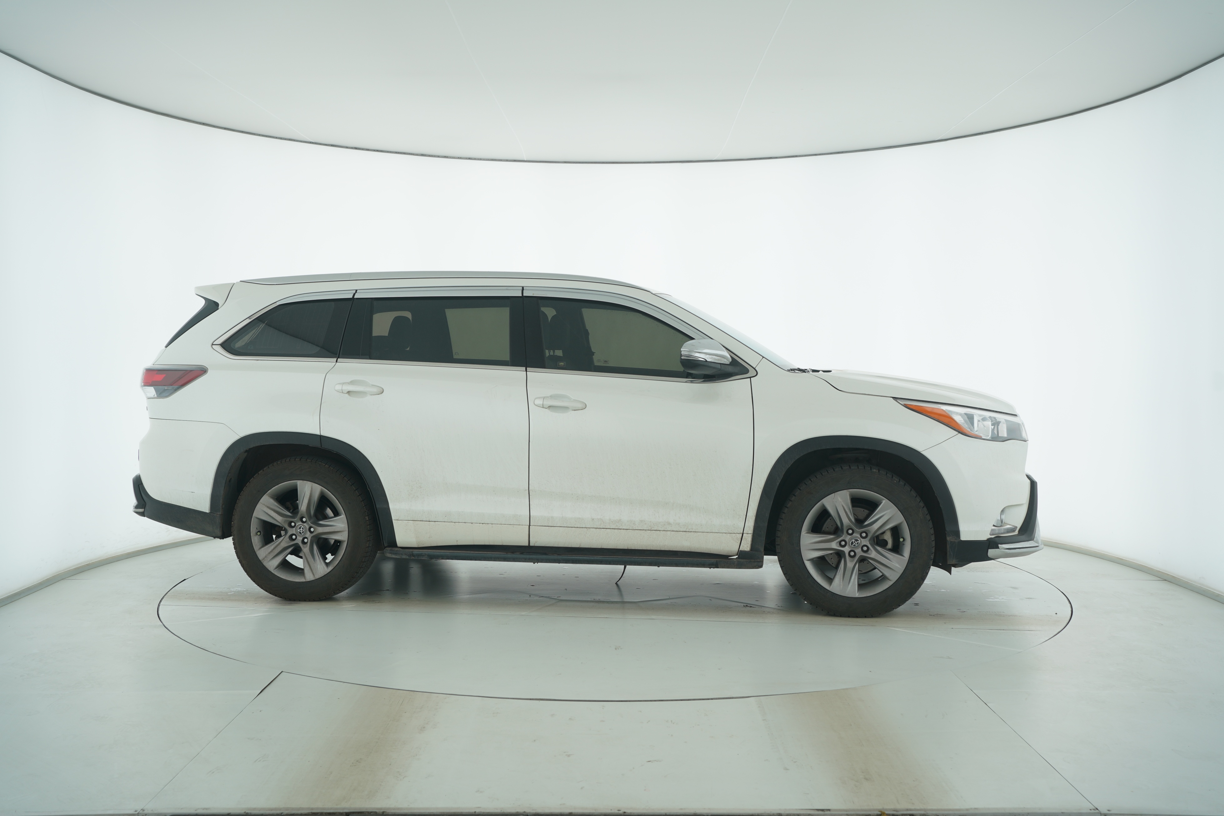Toyota Highlander 2015 — фото 8