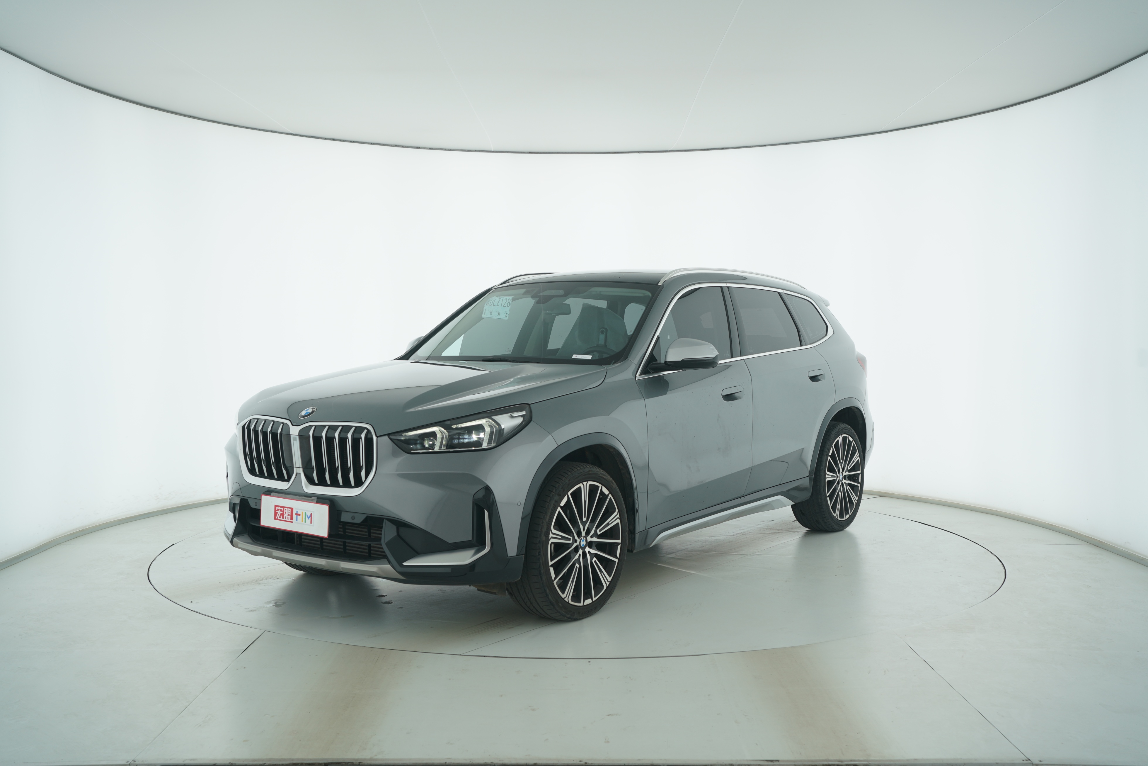 BMW X1 2024 — фото 1