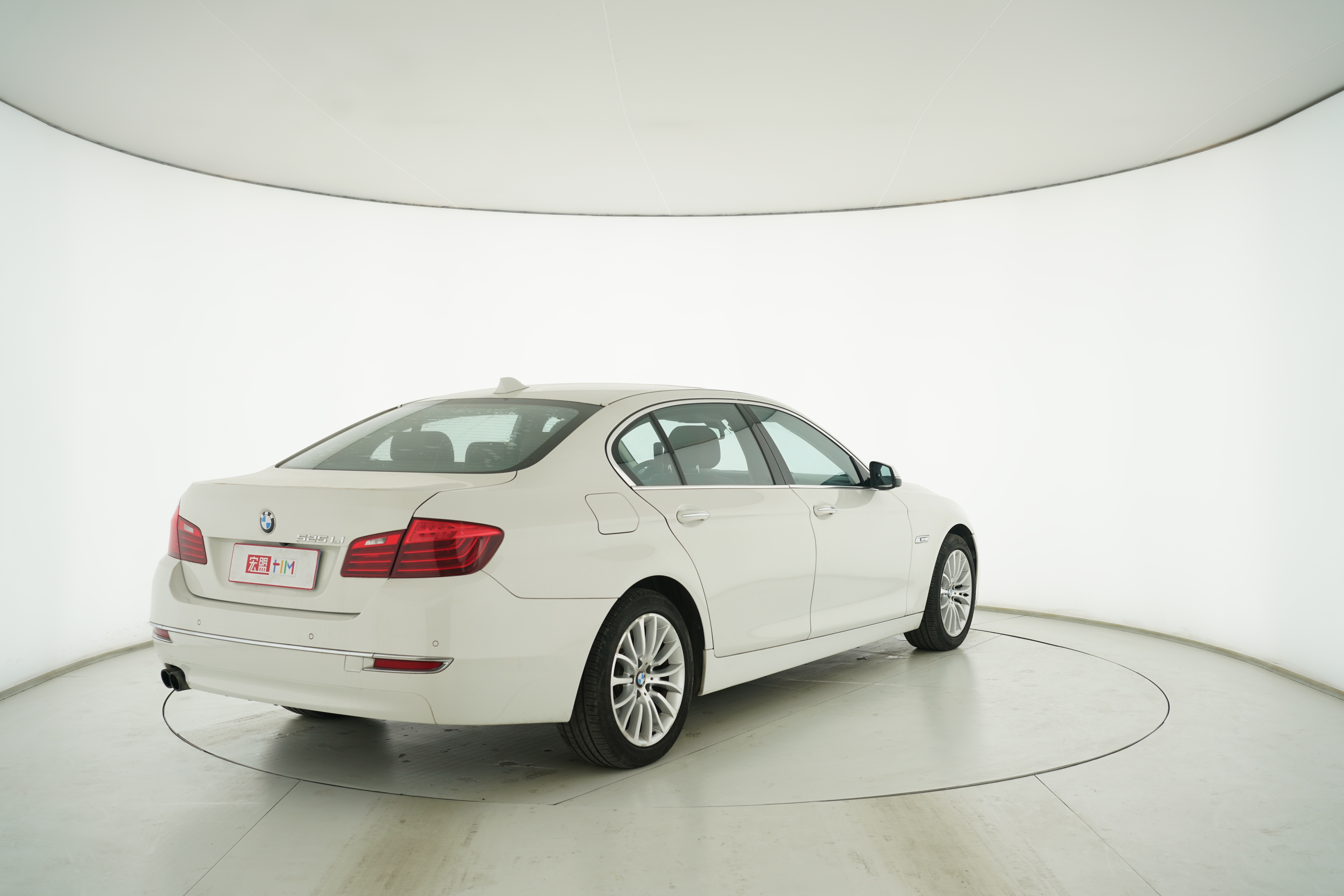 BMW 5 Series 2014 — фото 4