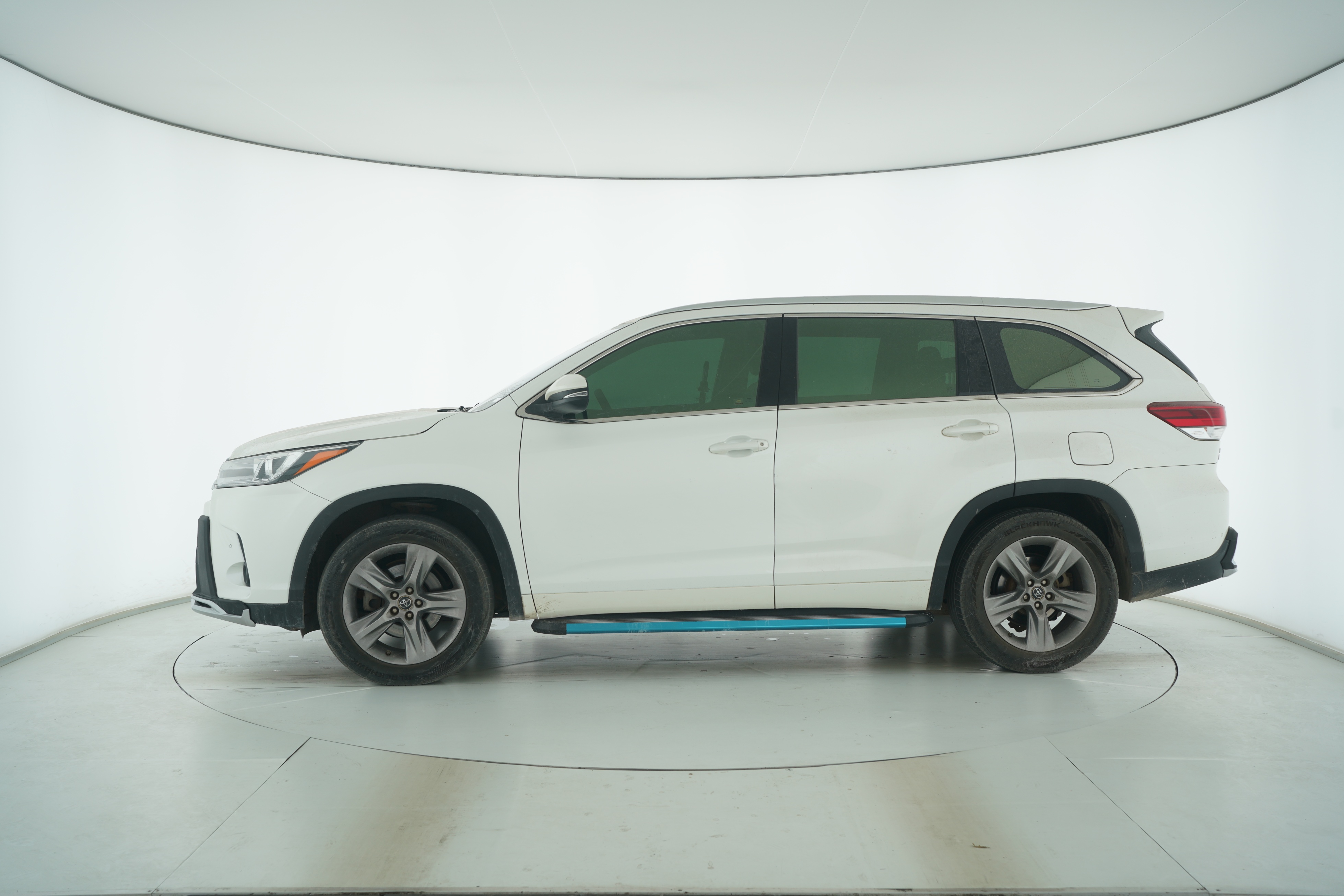 Toyota Highlander 2018 — фото 7