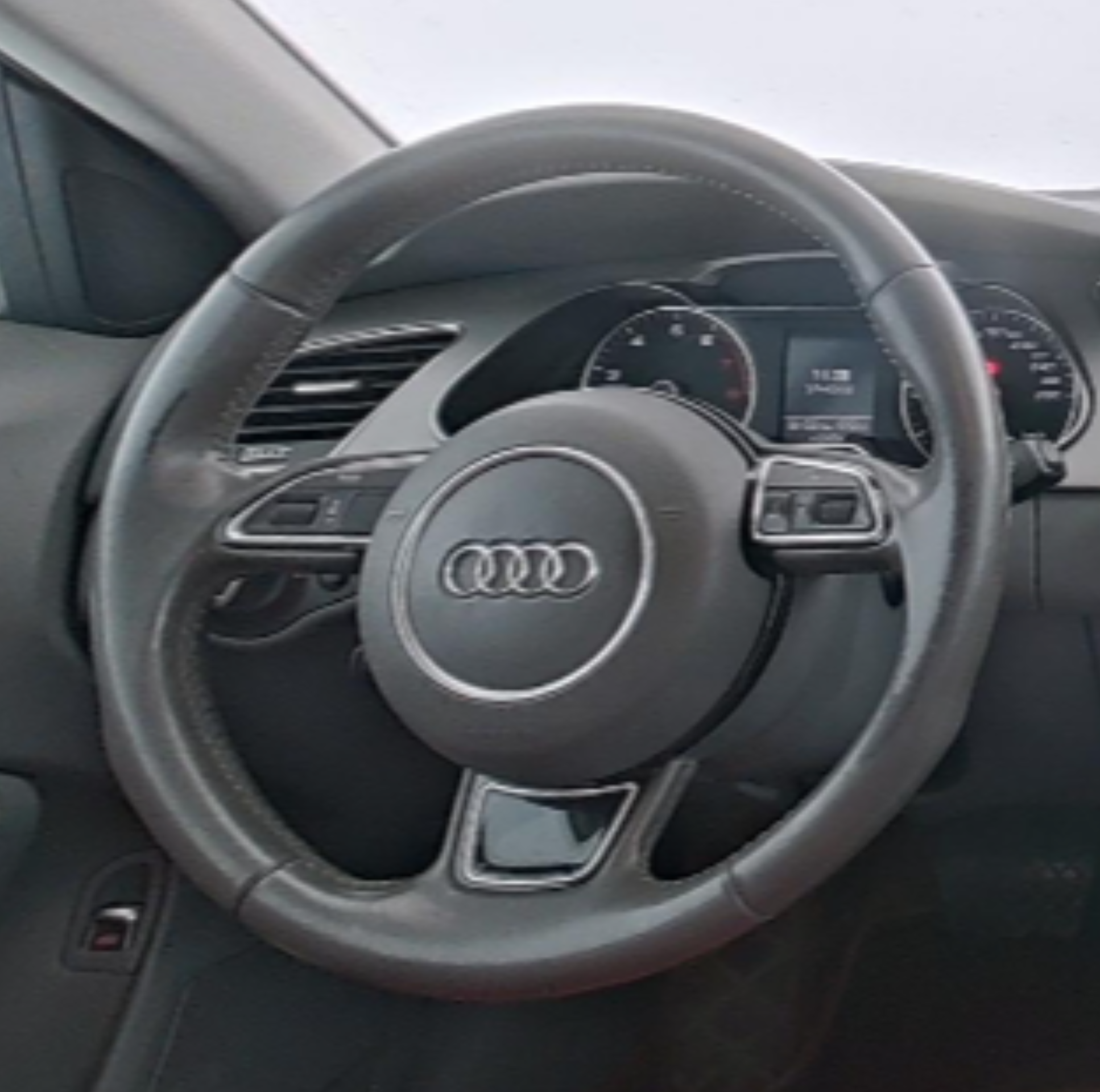 Audi A4L 2015 — фото 10
