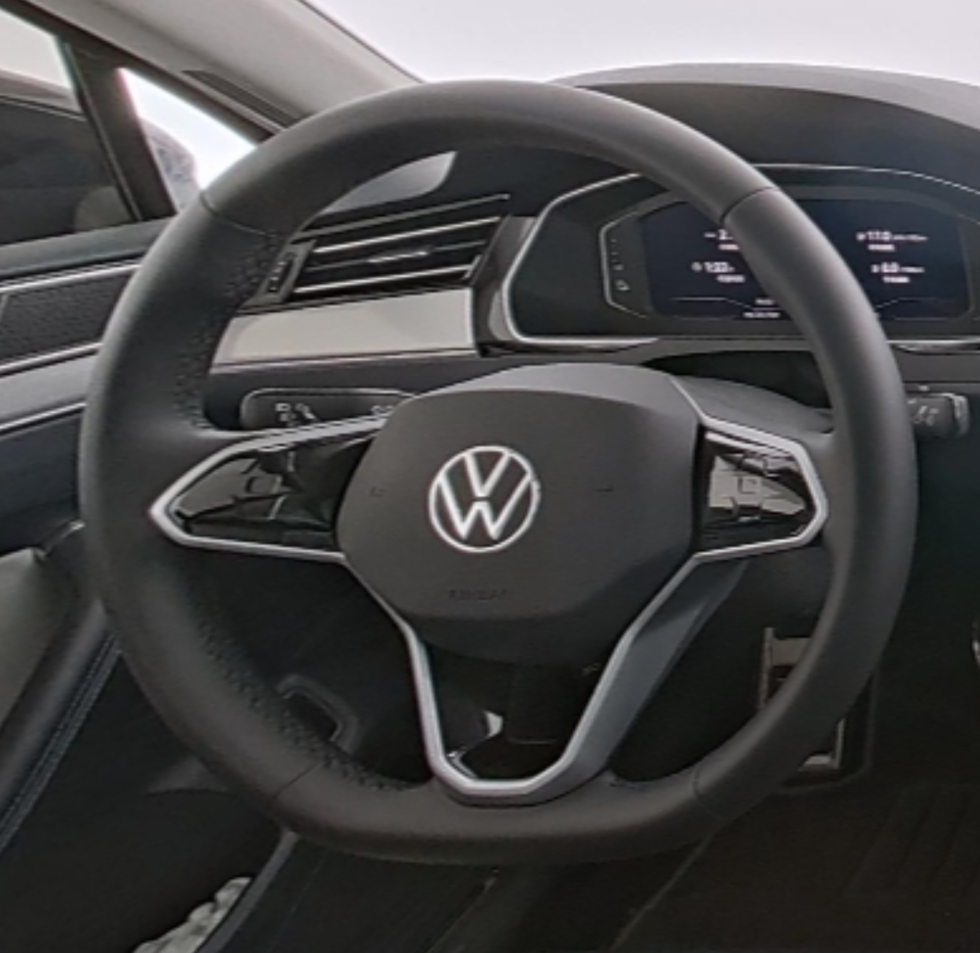 Volkswagen Magotan GTE Plug-in Hybrid 2020 — фото 10