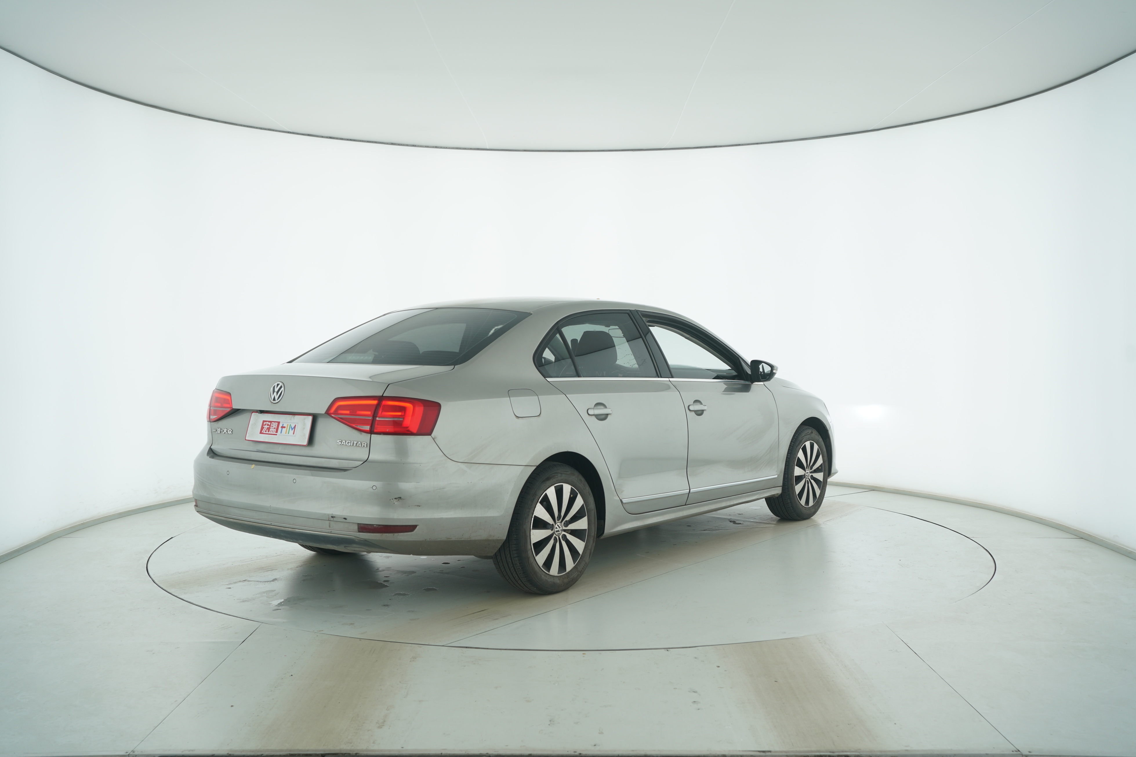 Volkswagen Jetta 2018 — фото 4