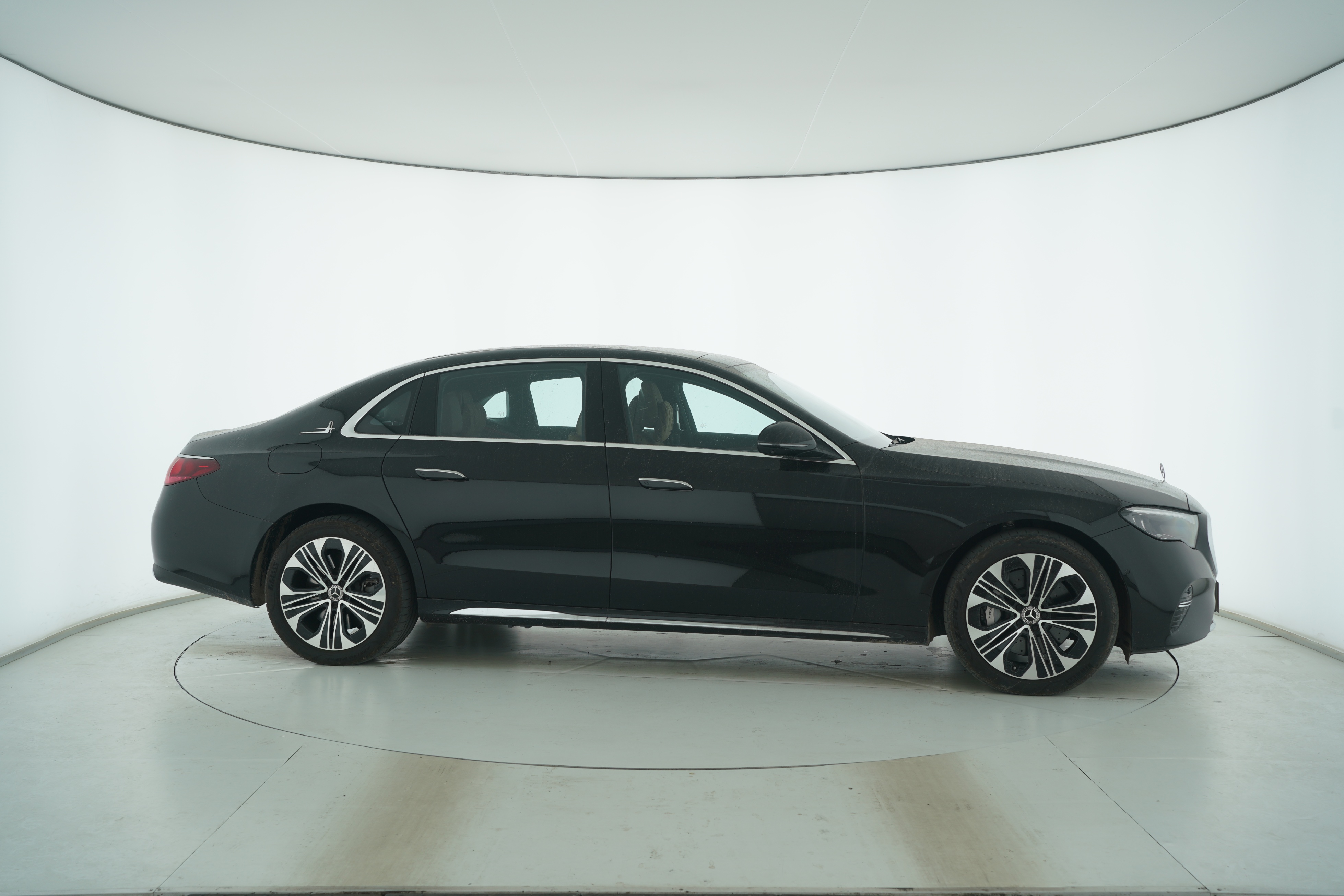 Mercedes Benz Mercedes-benz E-Class Plug-in Hybrid 2024 — фото 8