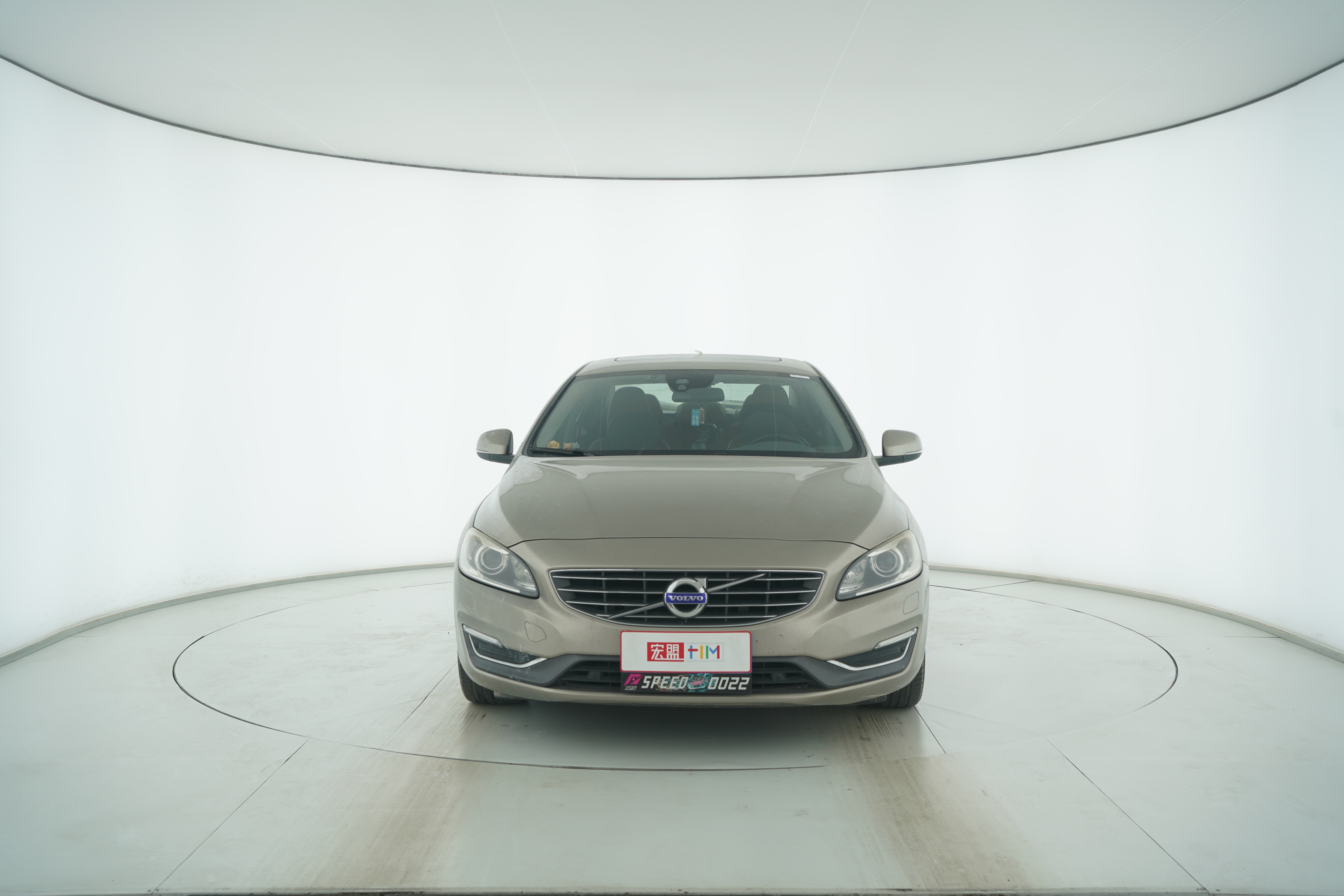 VOLVO S60 2015 — фото 5