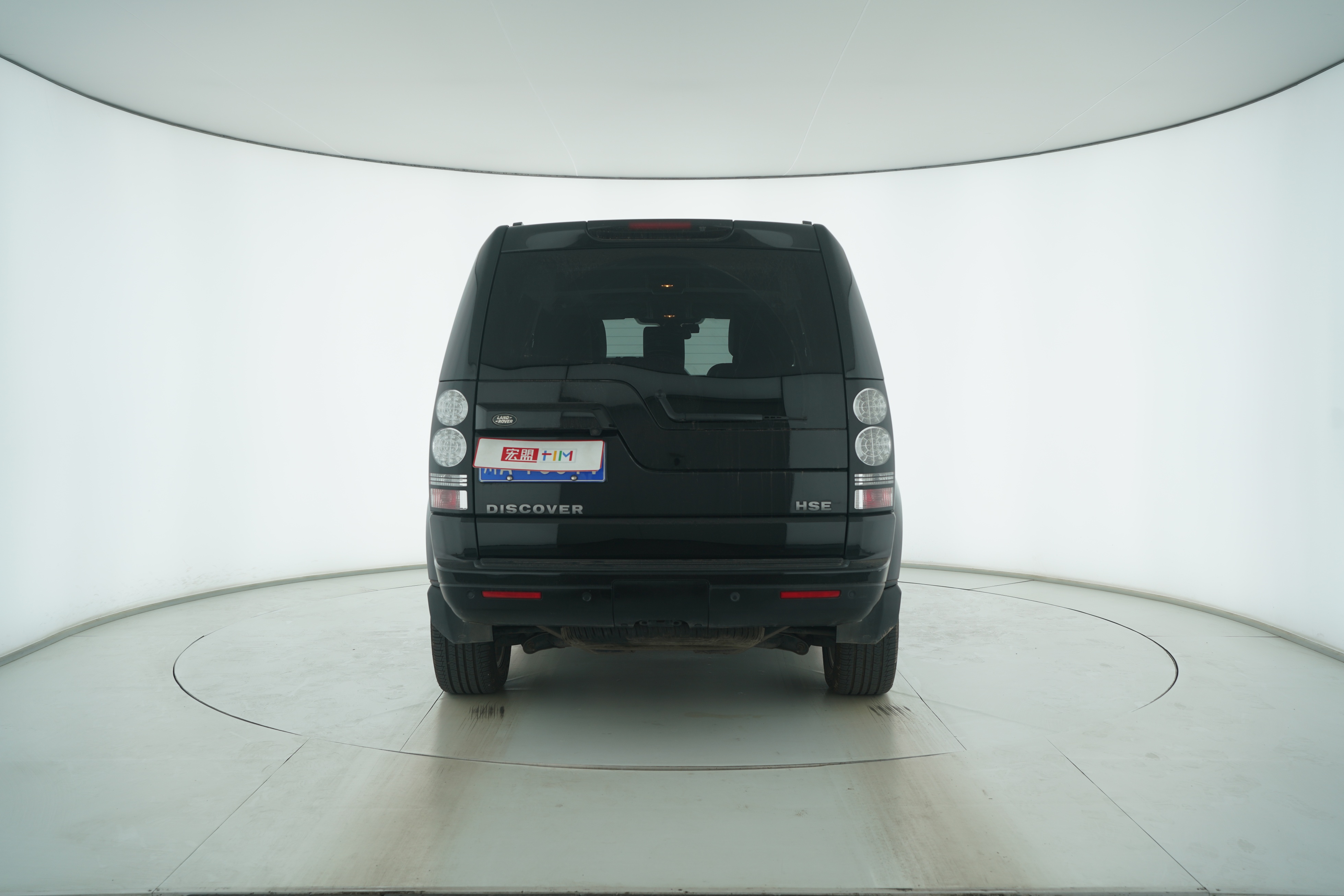 Land Rover Discovery 2015 — фото 6