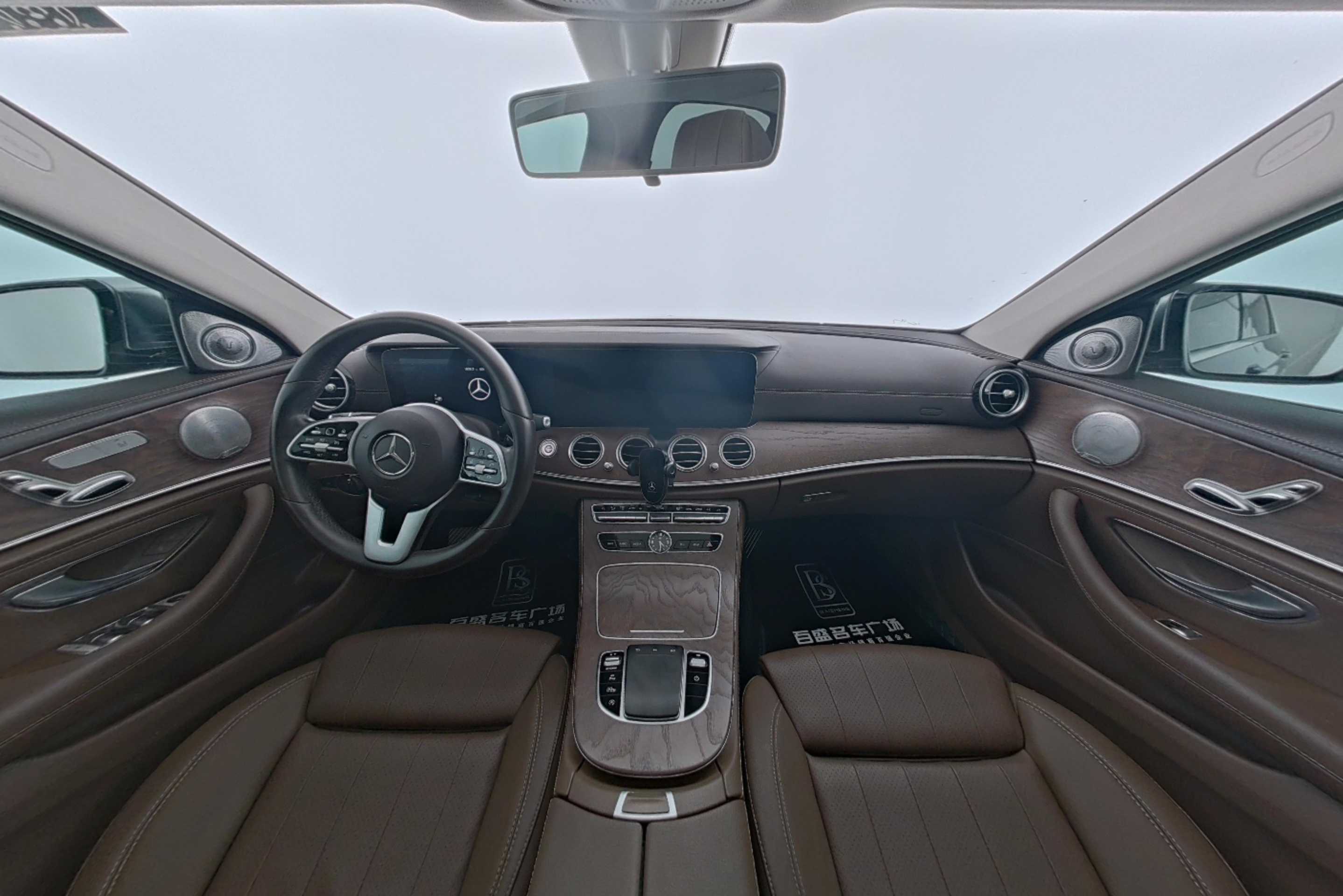Mercedes Benz E-Class 2020 — фото 9