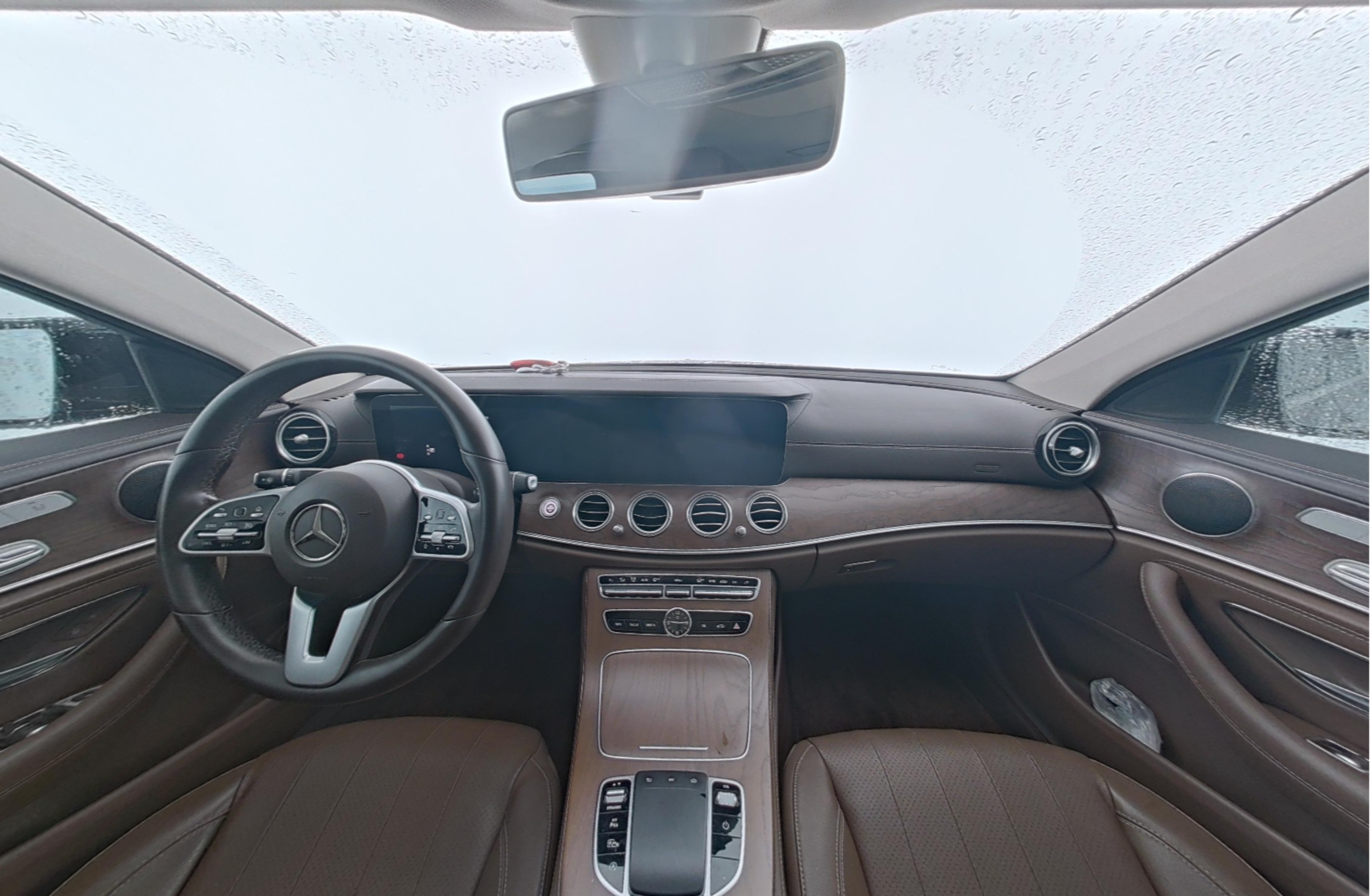 Mercedes Benz E-Class 2020 — фото 9