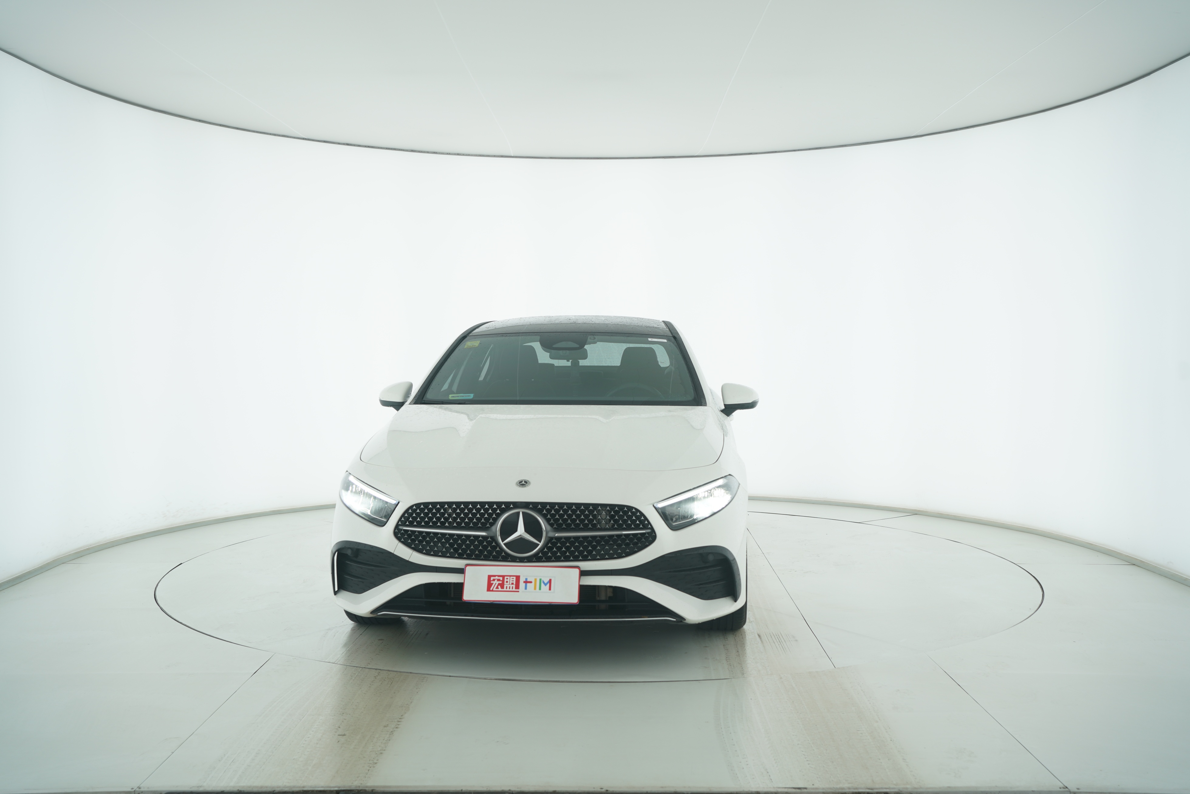 Mercedes Benz A-Class 2023 — фото 5