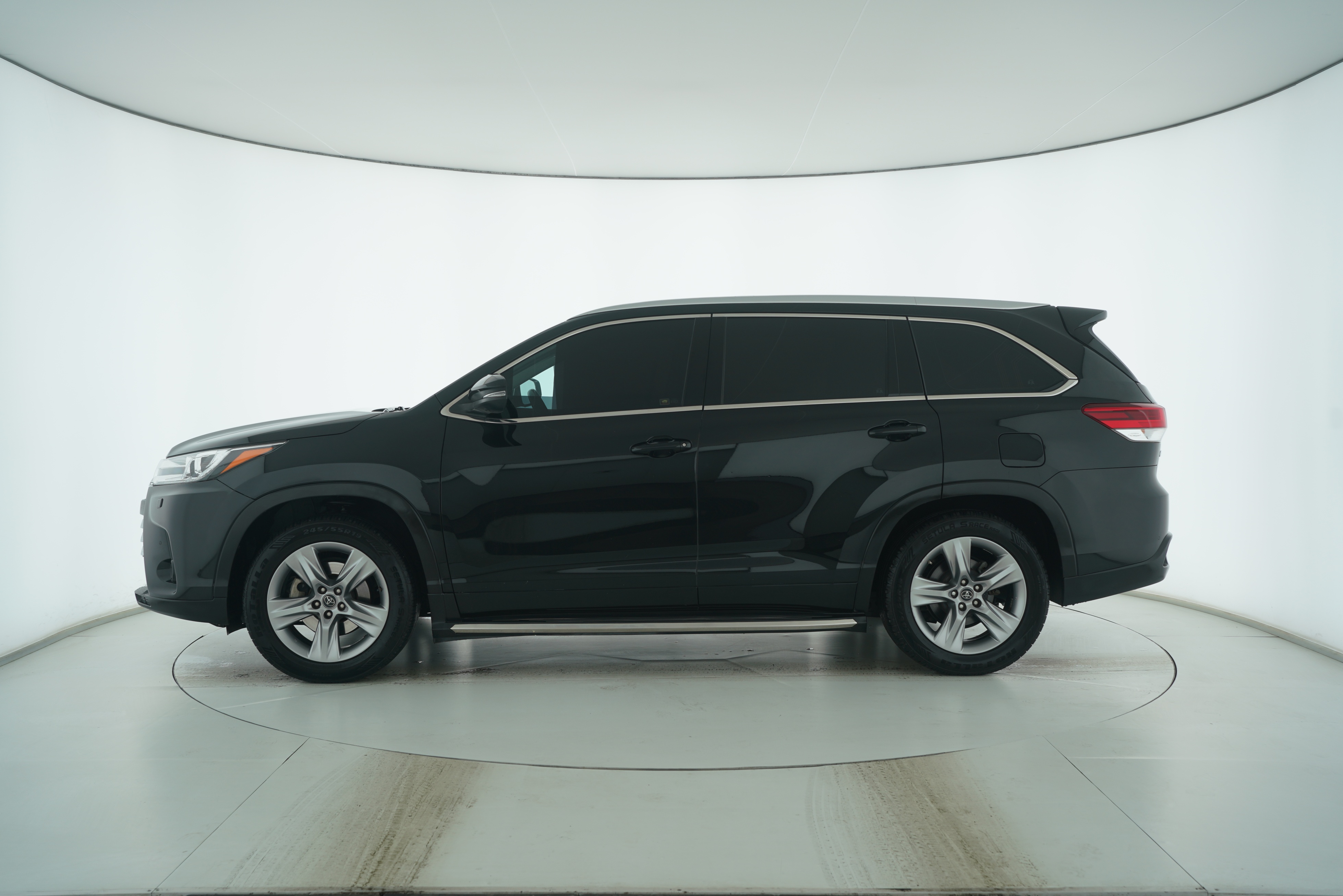 Toyota Highlander 2018 — фото 7