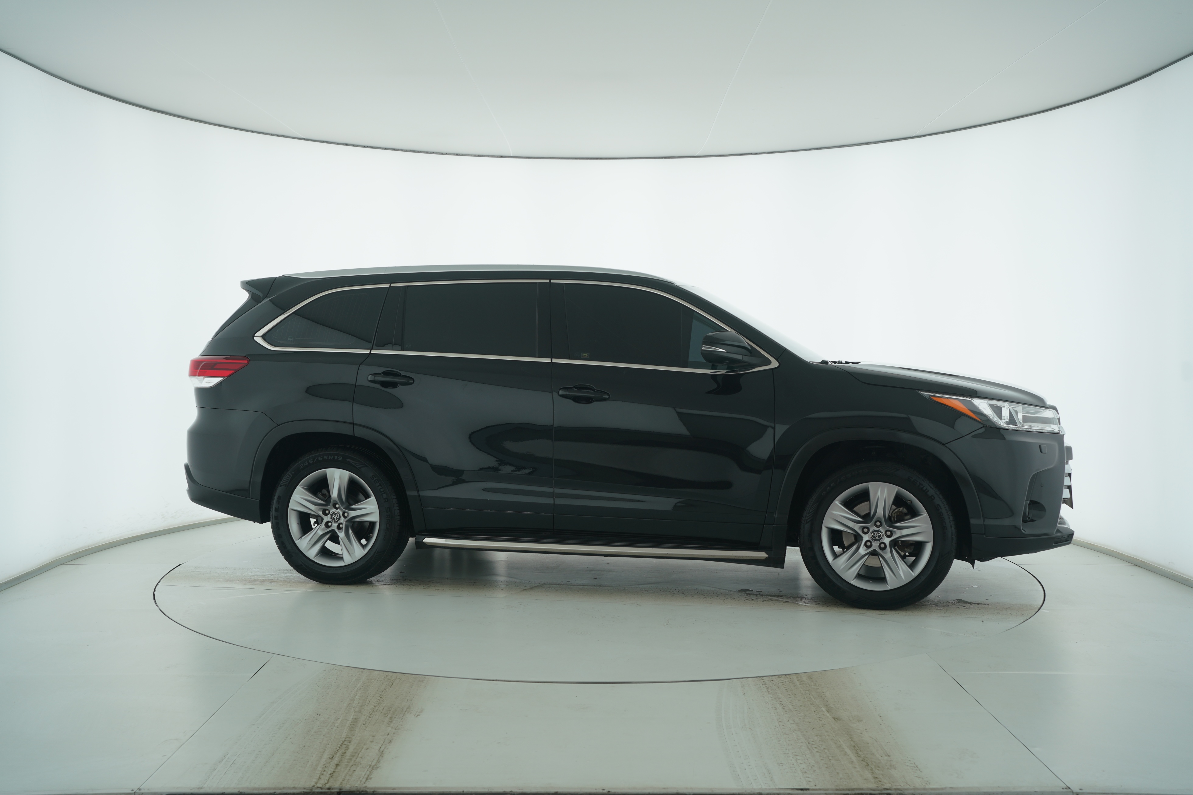 Toyota Highlander 2018 — фото 8