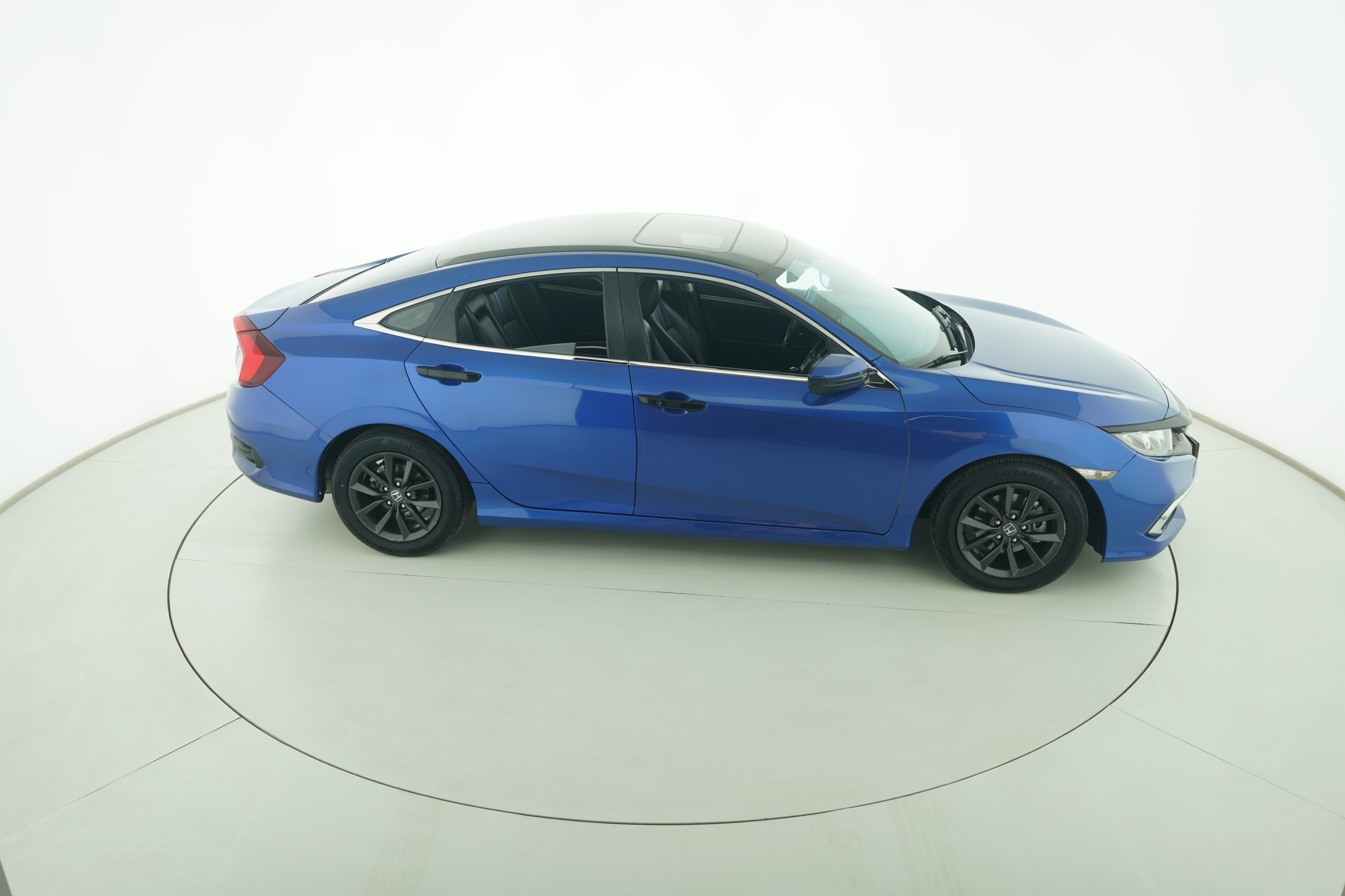Honda "思域" 可 以 翻 译 为 "Civic" 2019 — фото 8