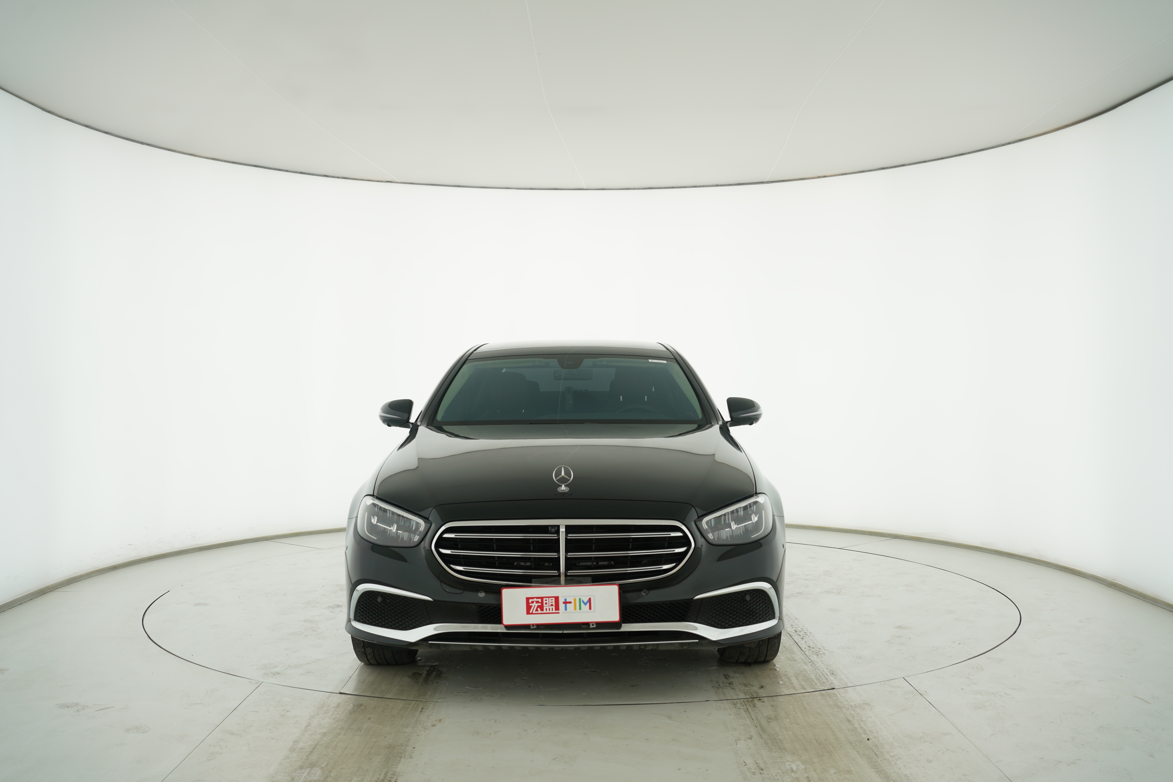 Mercedes Benz E-Class 2023 — фото 5