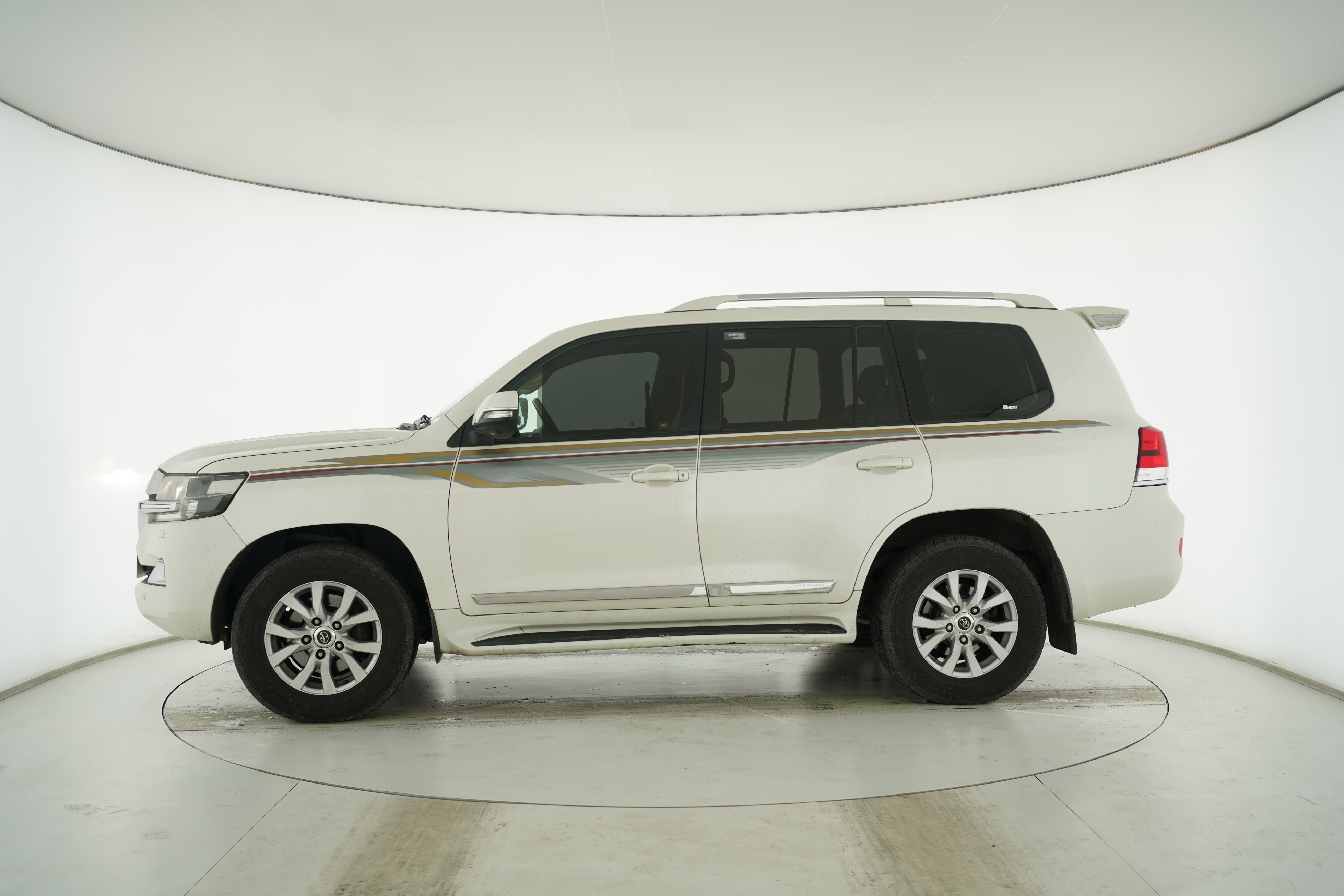 Toyota Land Cruiser (Imported) 2017 — фото 7