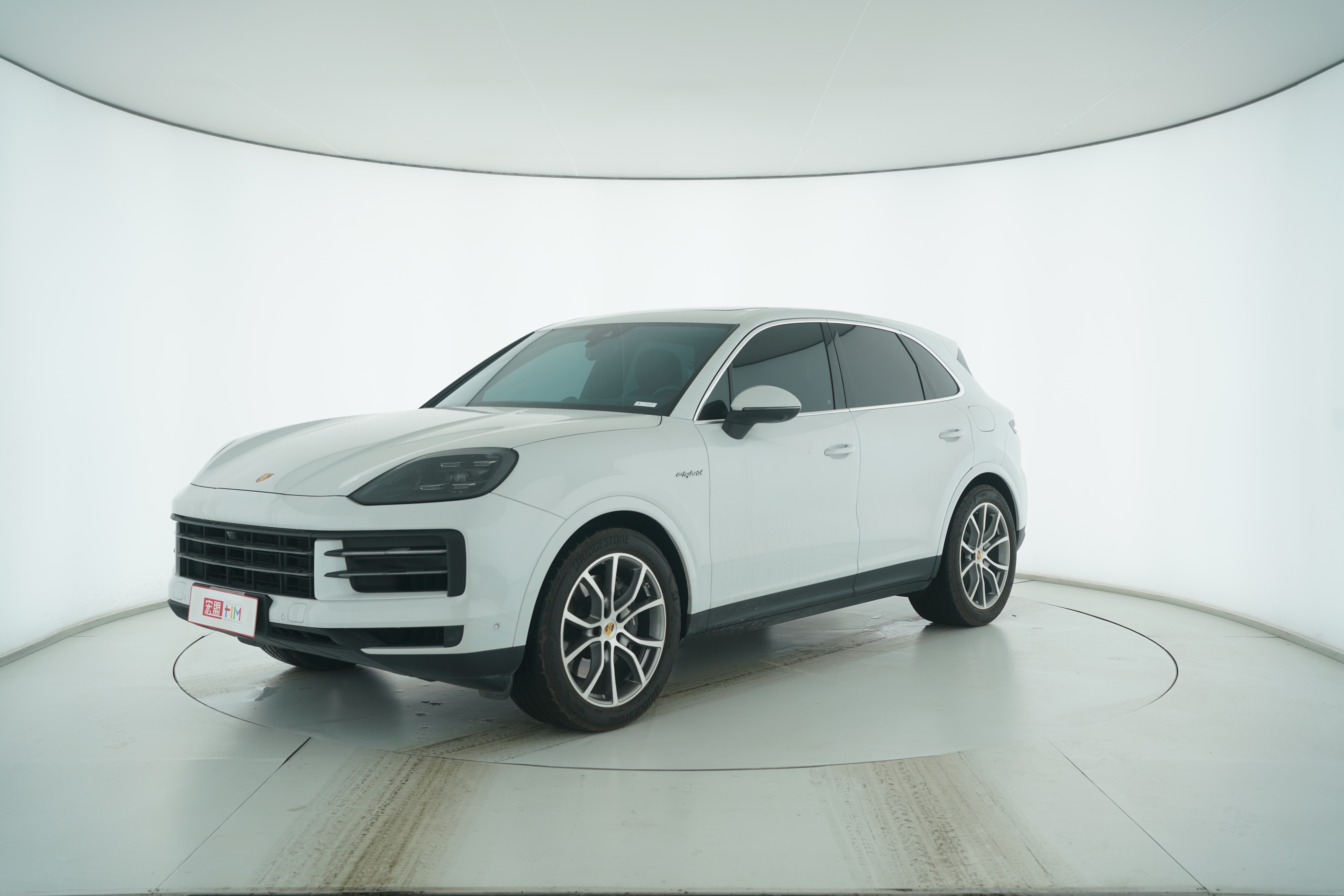 Porsche Cayenne E-Hybrid 2019 — фото 1