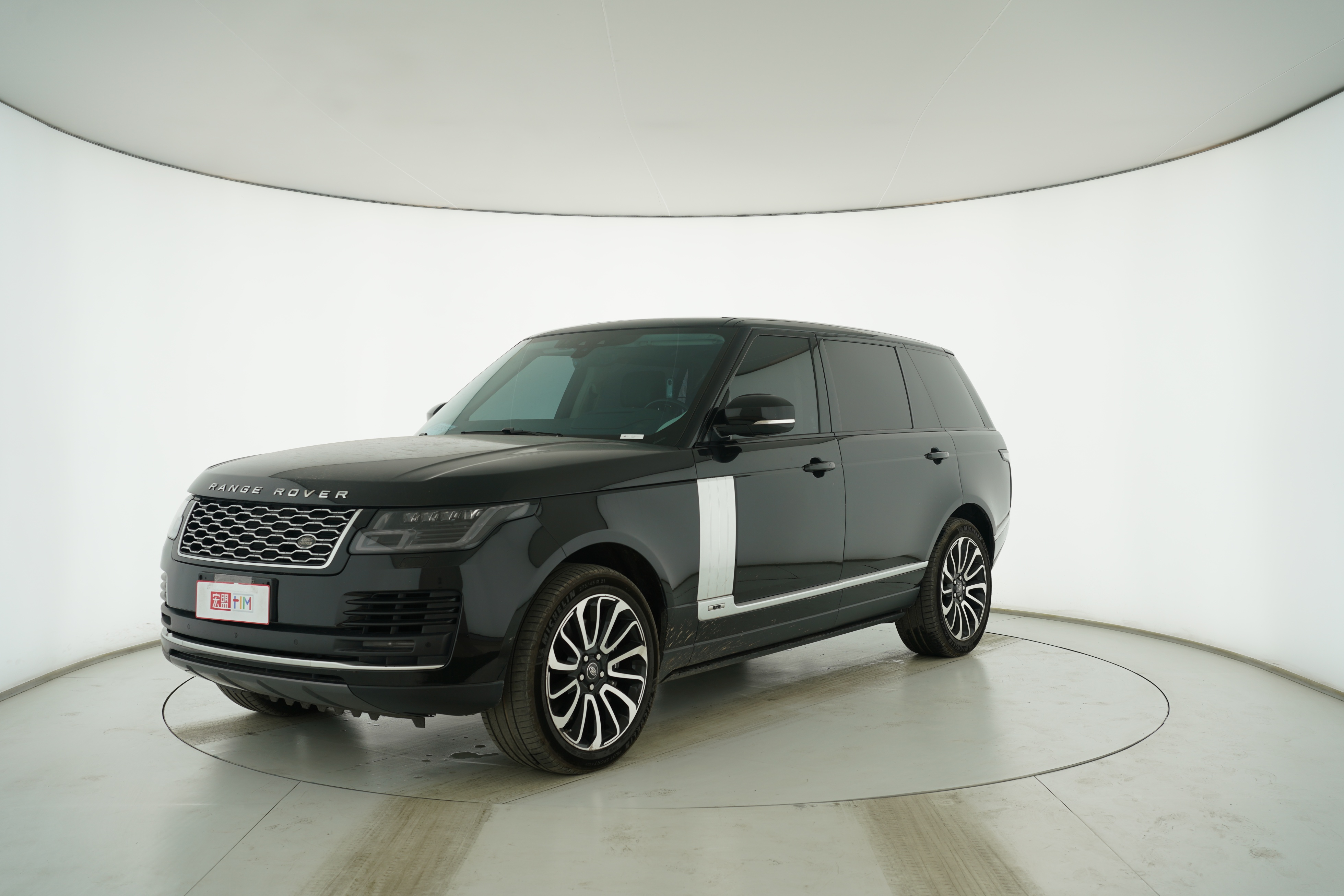Land Rover Range Rover 2020 — фото 1