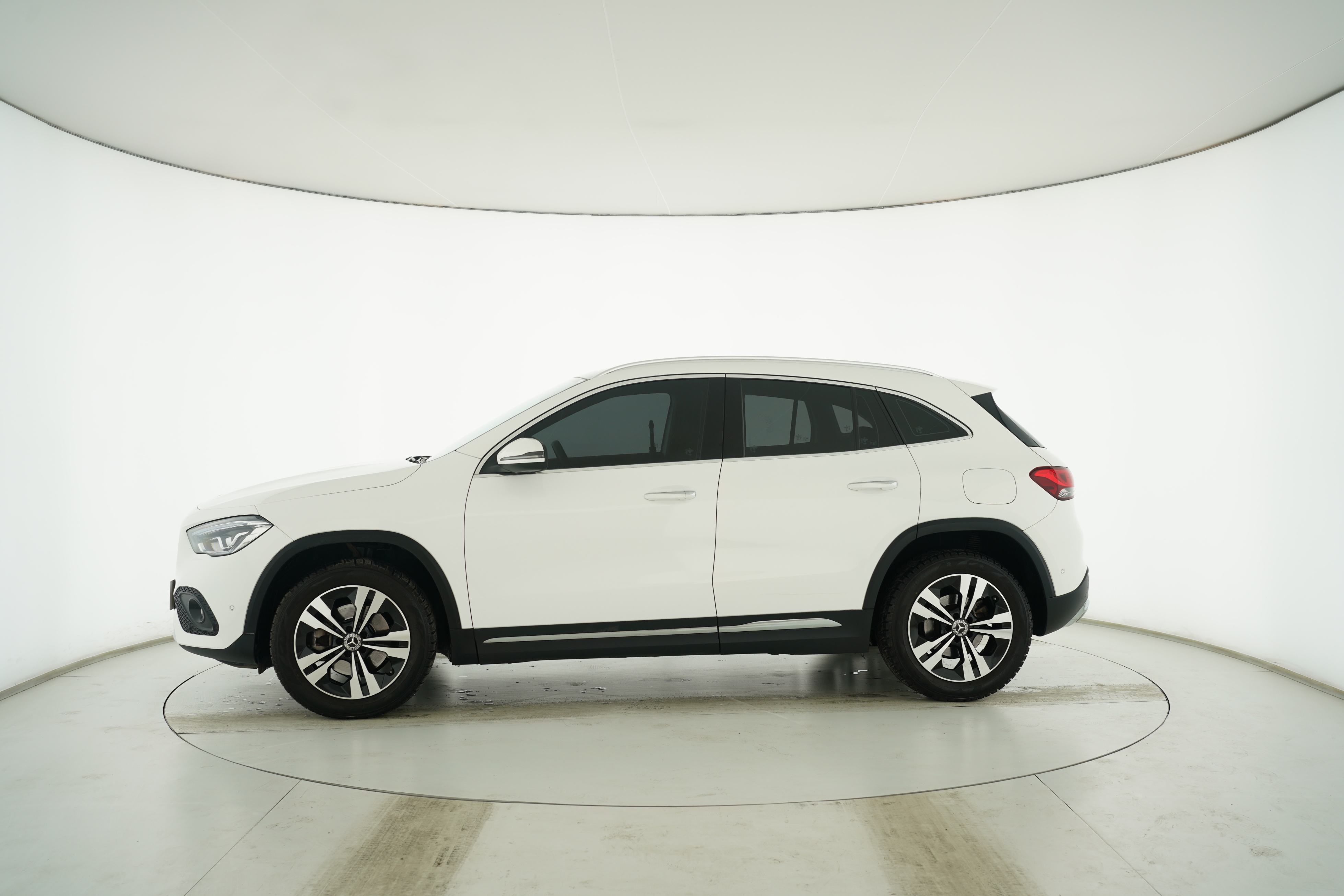 Mercedes Benz GLA 2020 — фото 7