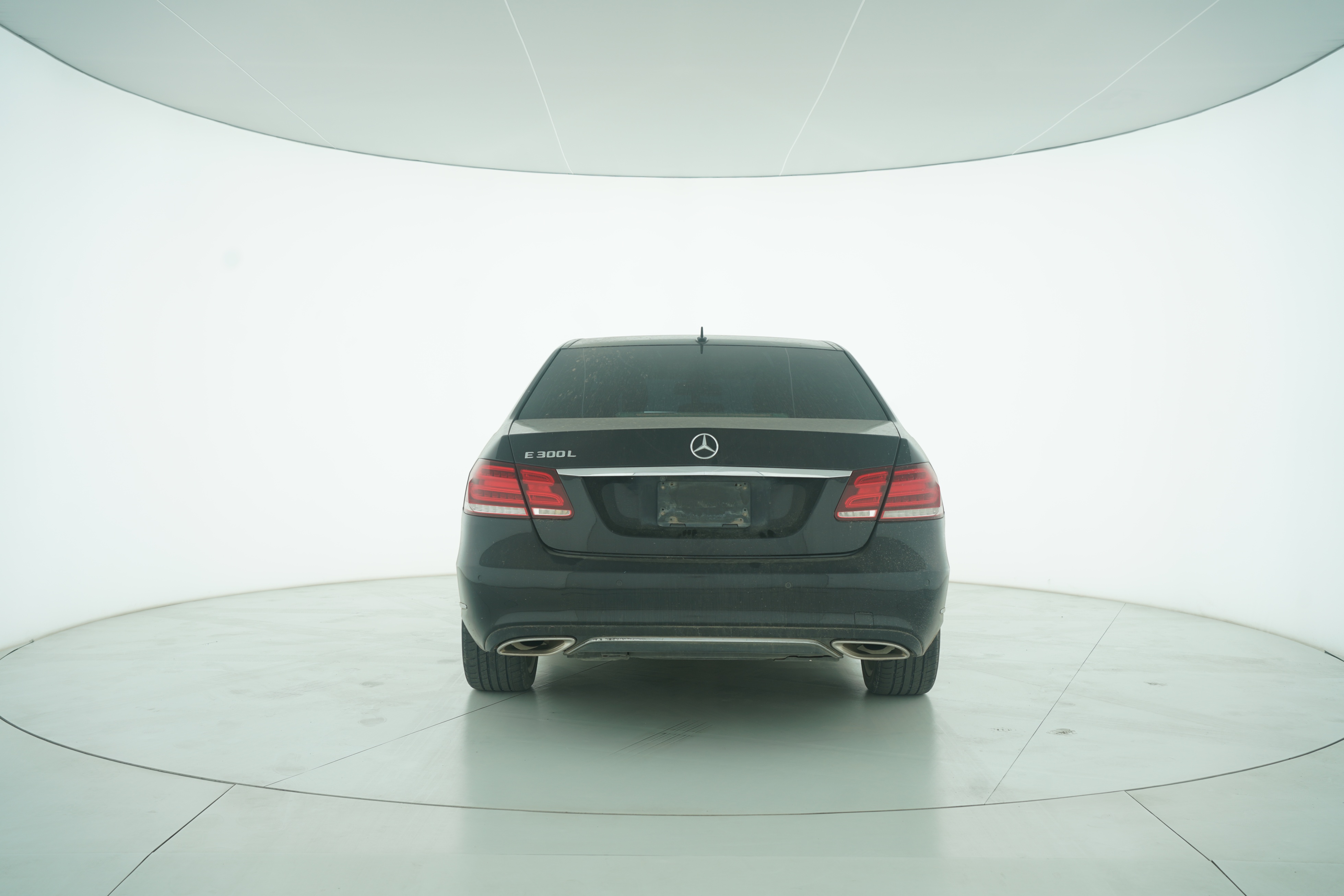 Mercedes Benz E-Class 2015 — фото 6
